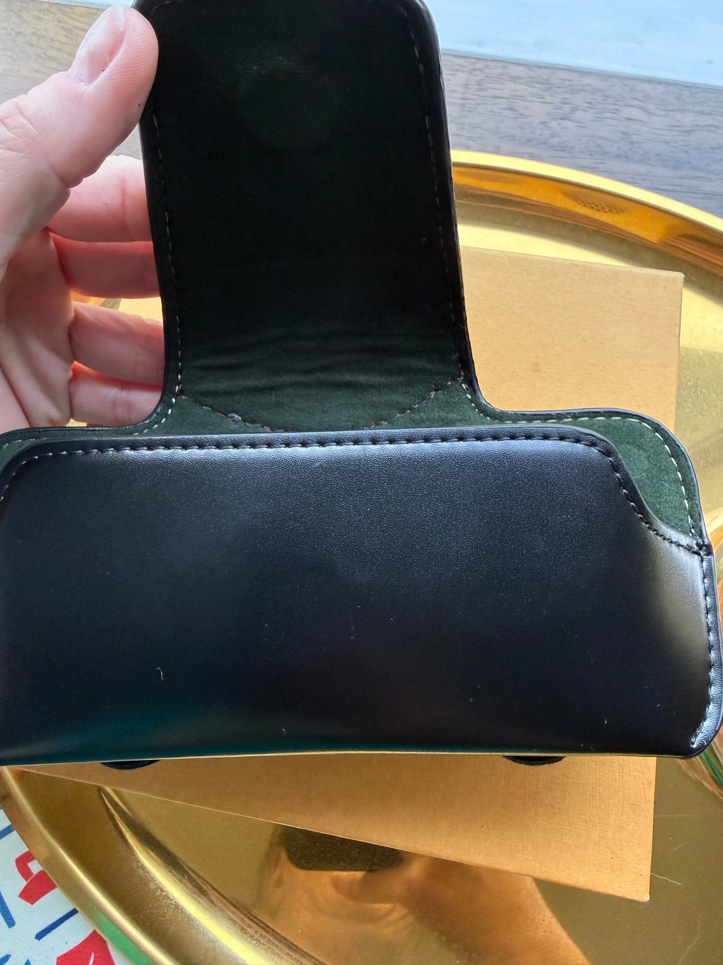 { DAYLIGHT } Handmade Mono + Leather Visor Sunnies Case - Black