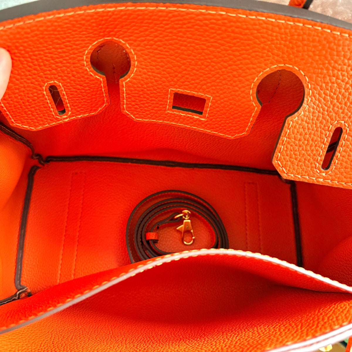 The SWIRKIN 30 || Handmade Handbag in Tangerine Orange *Preorder