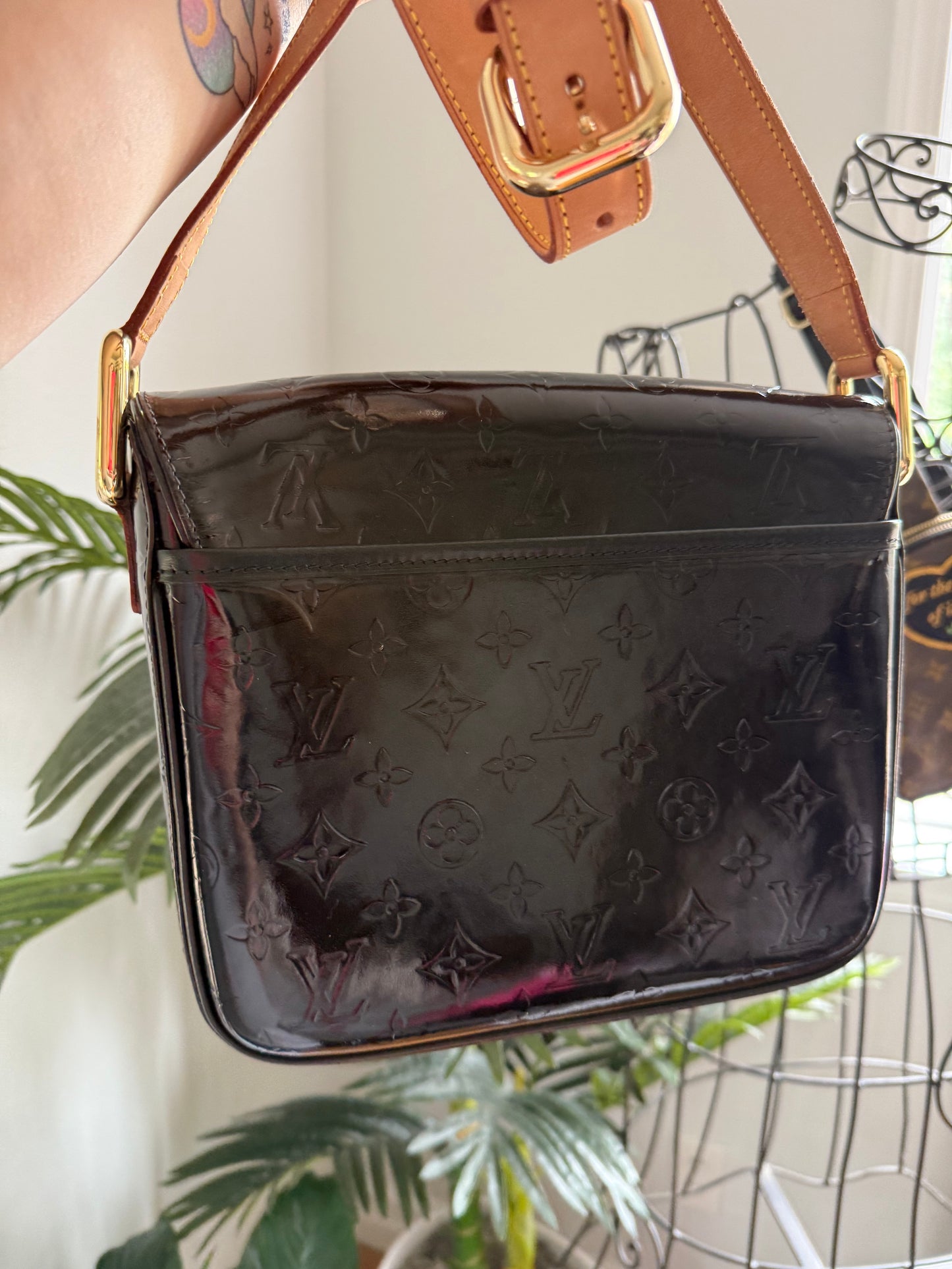 Authentic Preloved Vintage LV Christy GM