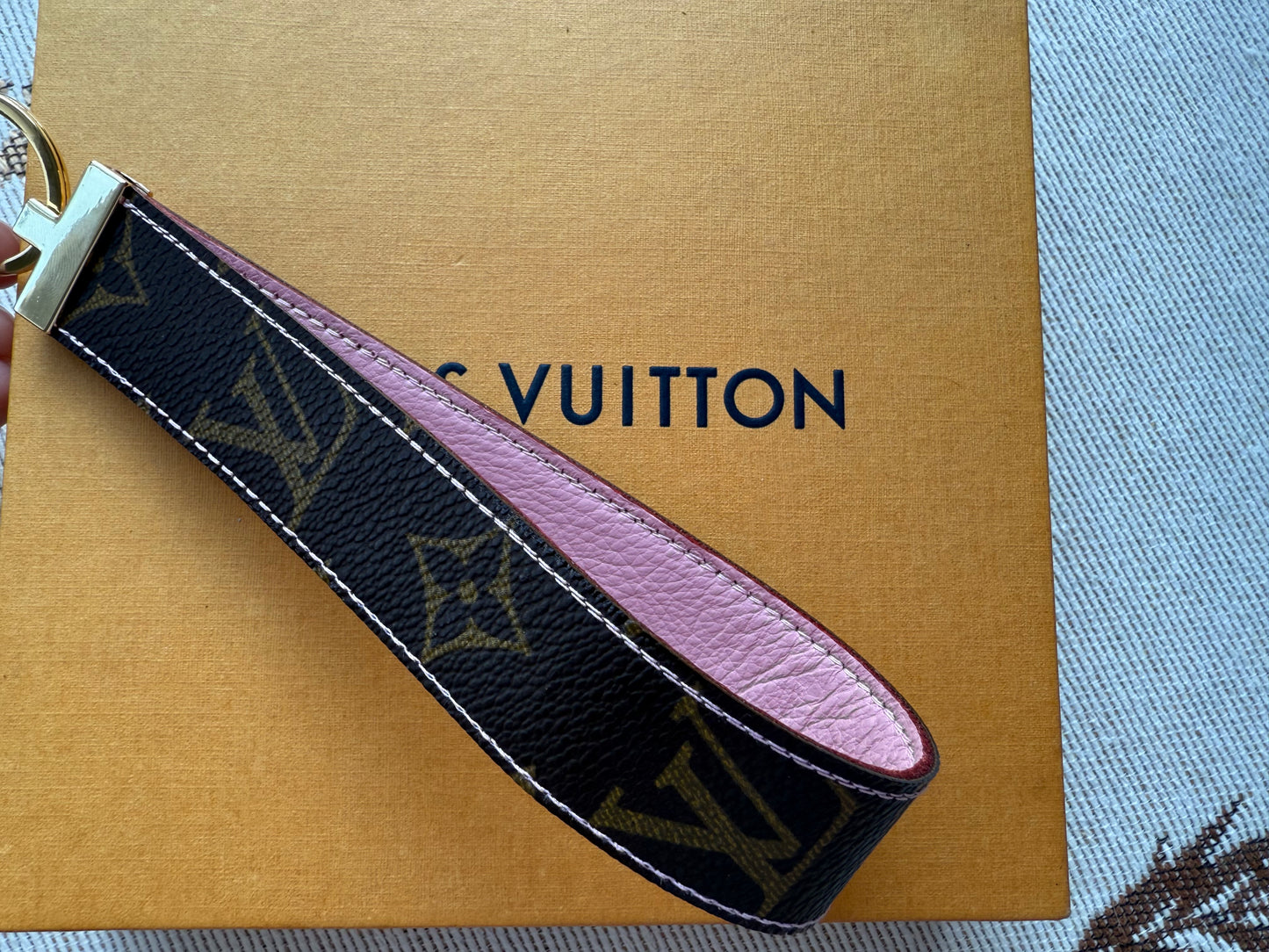 DELICATE Mono + Pink Wristlet Keyfob