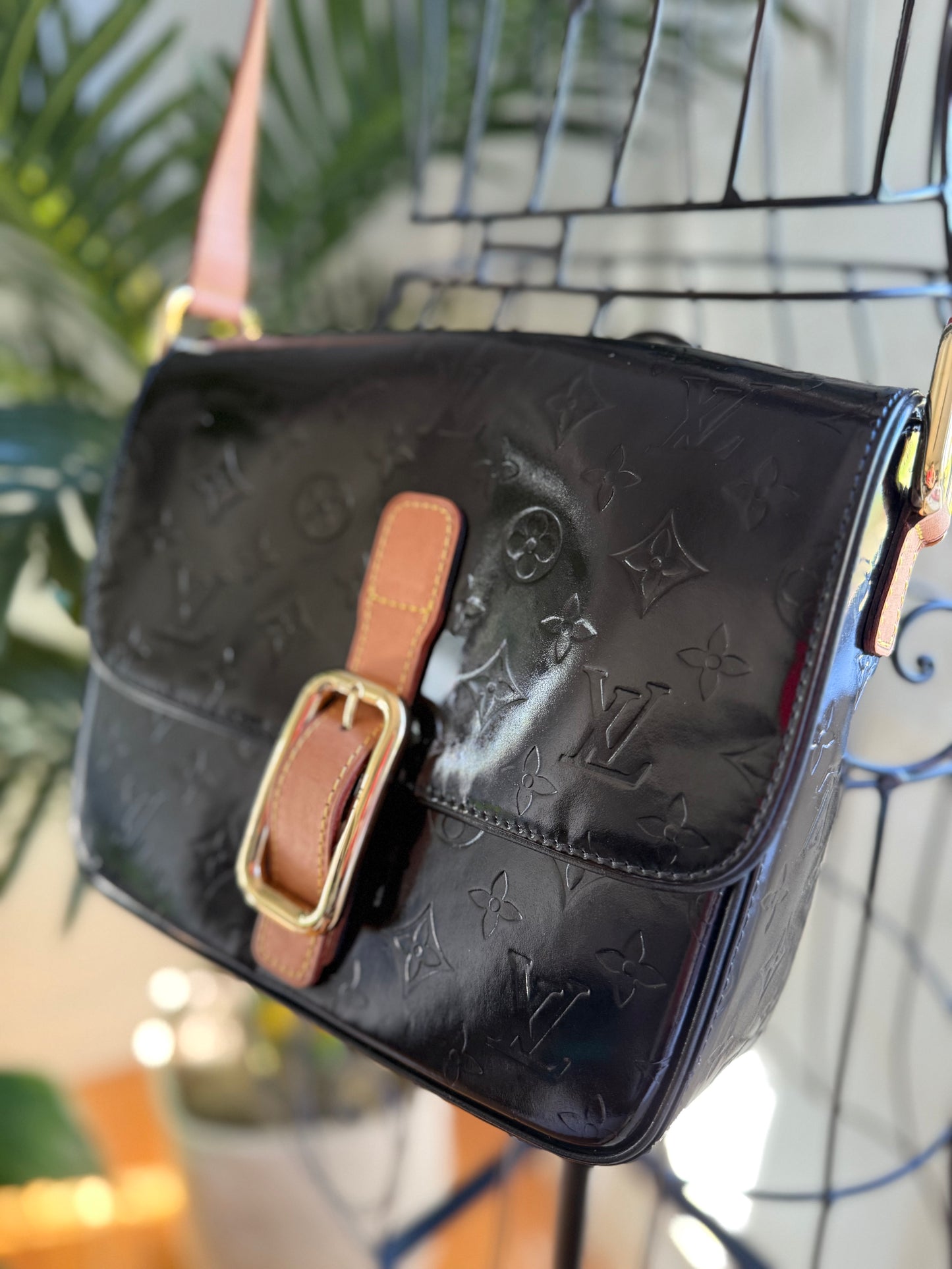 Authentic Preloved Vintage LV Christy GM