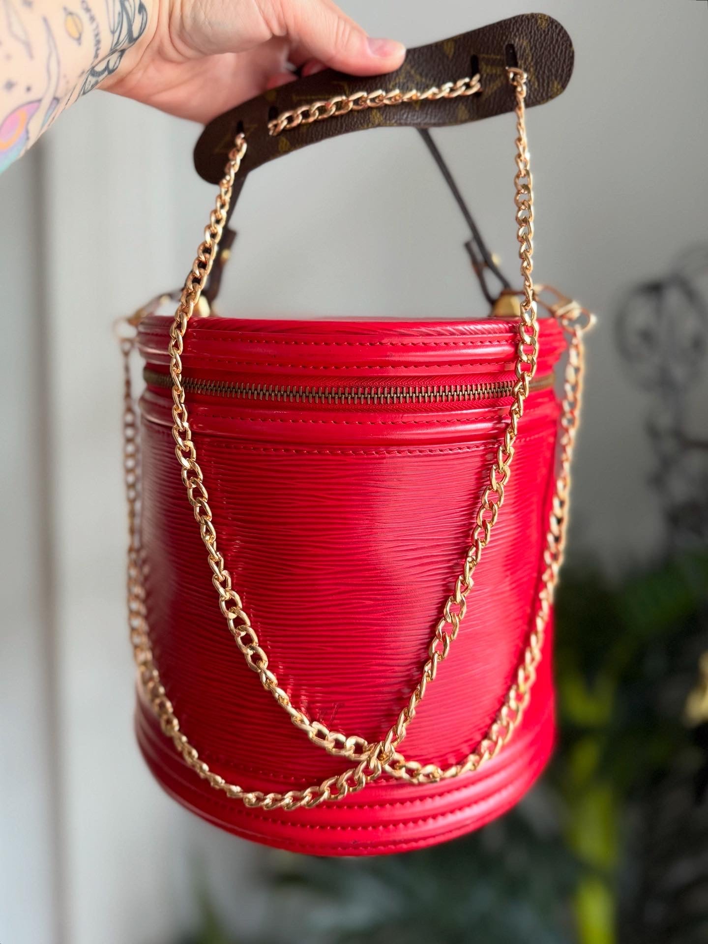 THE VAULT TRACKS Preloved Vintage LV Cannes Bag in Red Epi