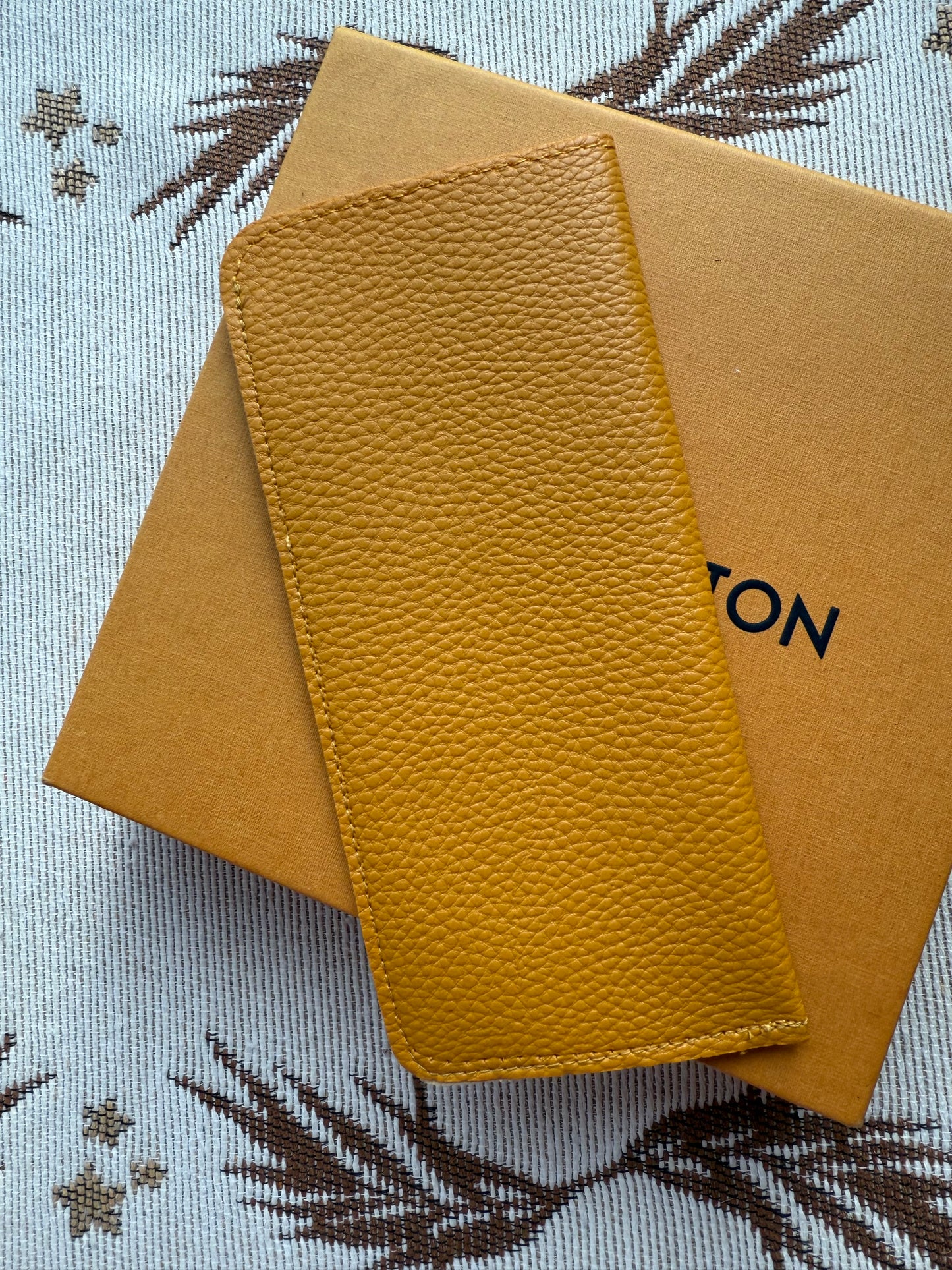 MANUSCRIPT Upcycled Mono Glasses Sleeve - Mustard