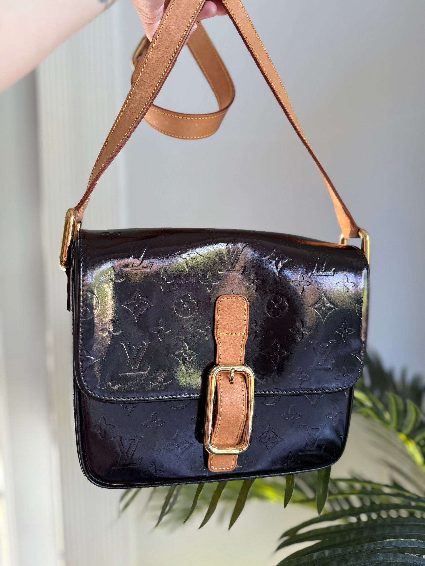 Authentic Preloved Vintage LV Christy GM