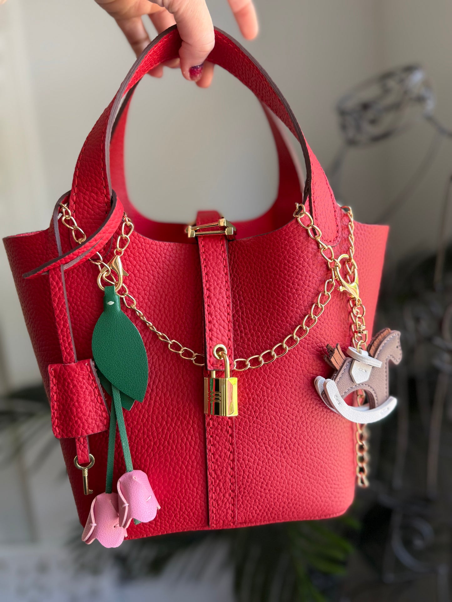 Mama SWICOTIN Handbag in Red