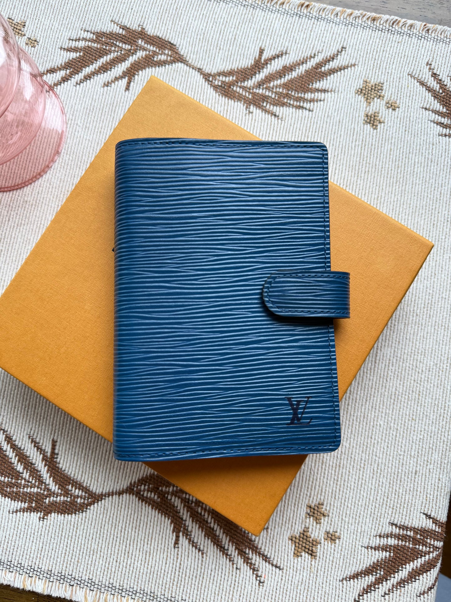 WILDEST DREAMS Authentic Preloved Vintage LV Agenda PM in Blue Epi Leather