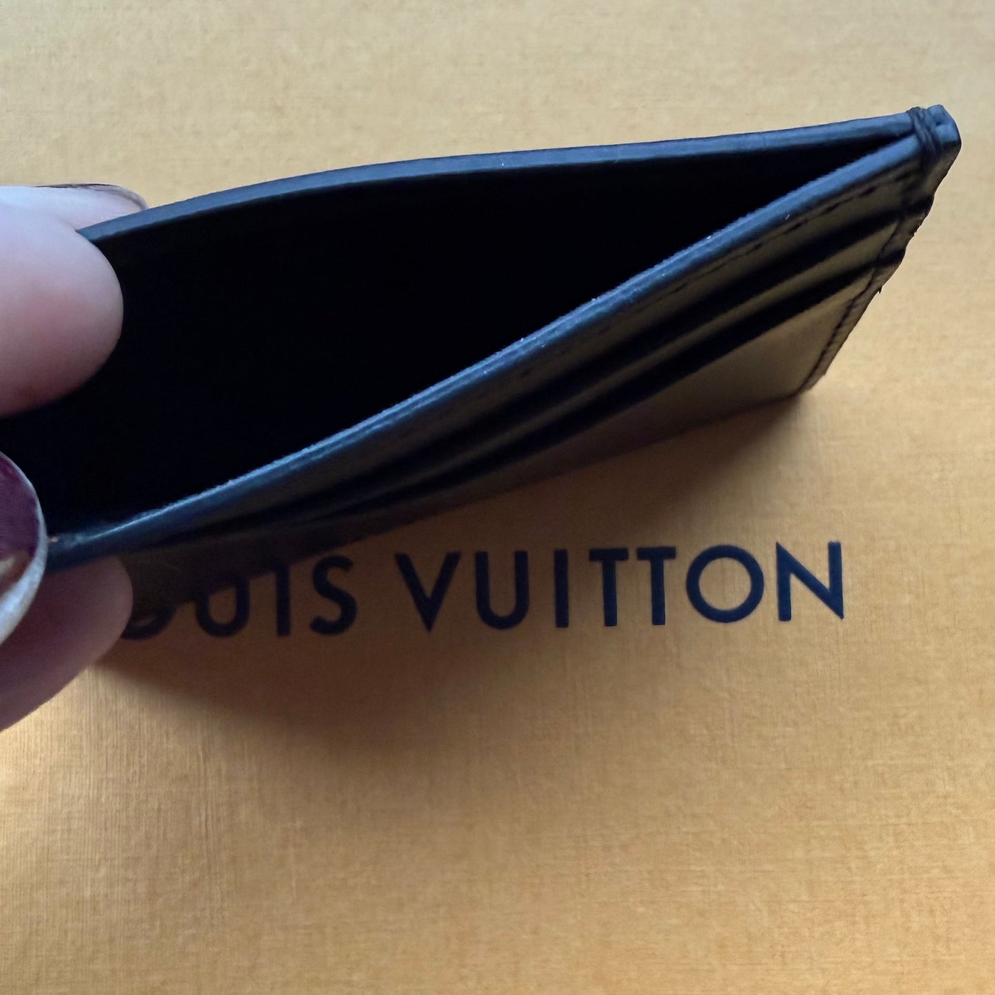 Authentic Preloved GG Card Wallet in Black