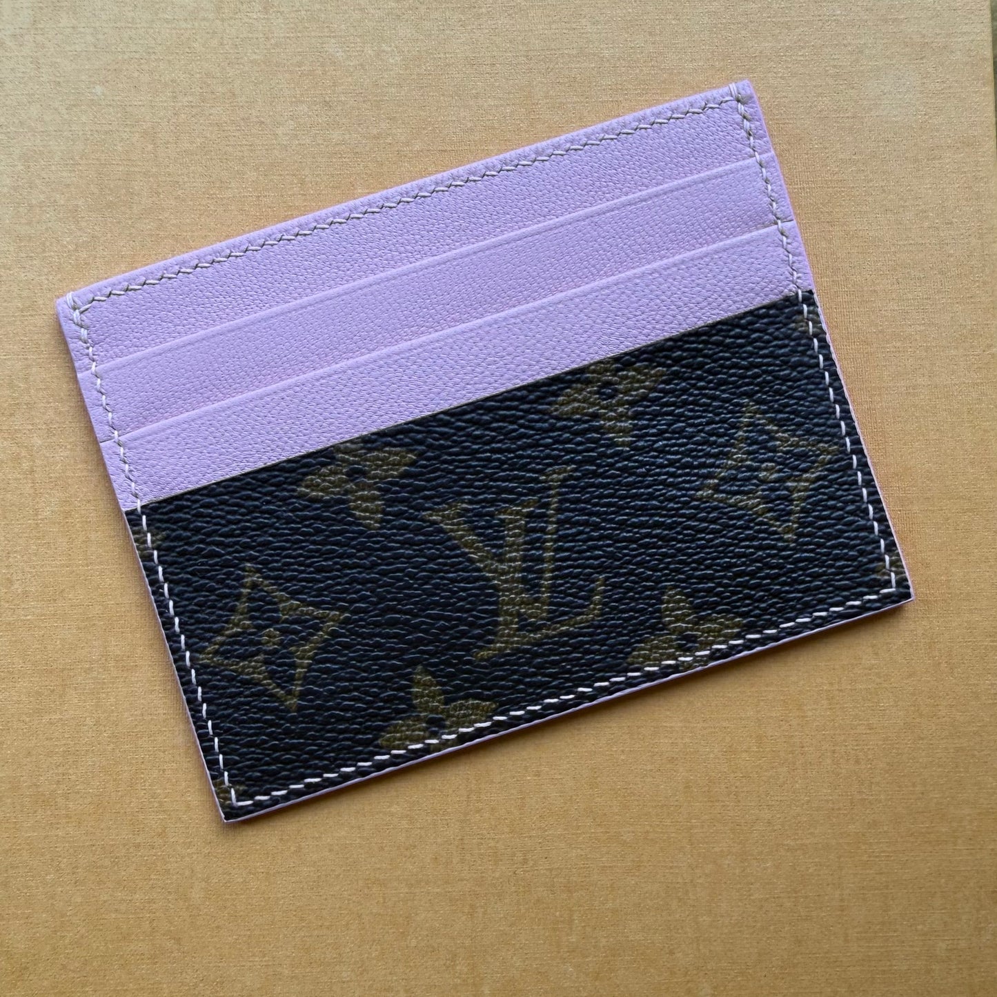 The BEJEWELED Wallet in Pale Pink