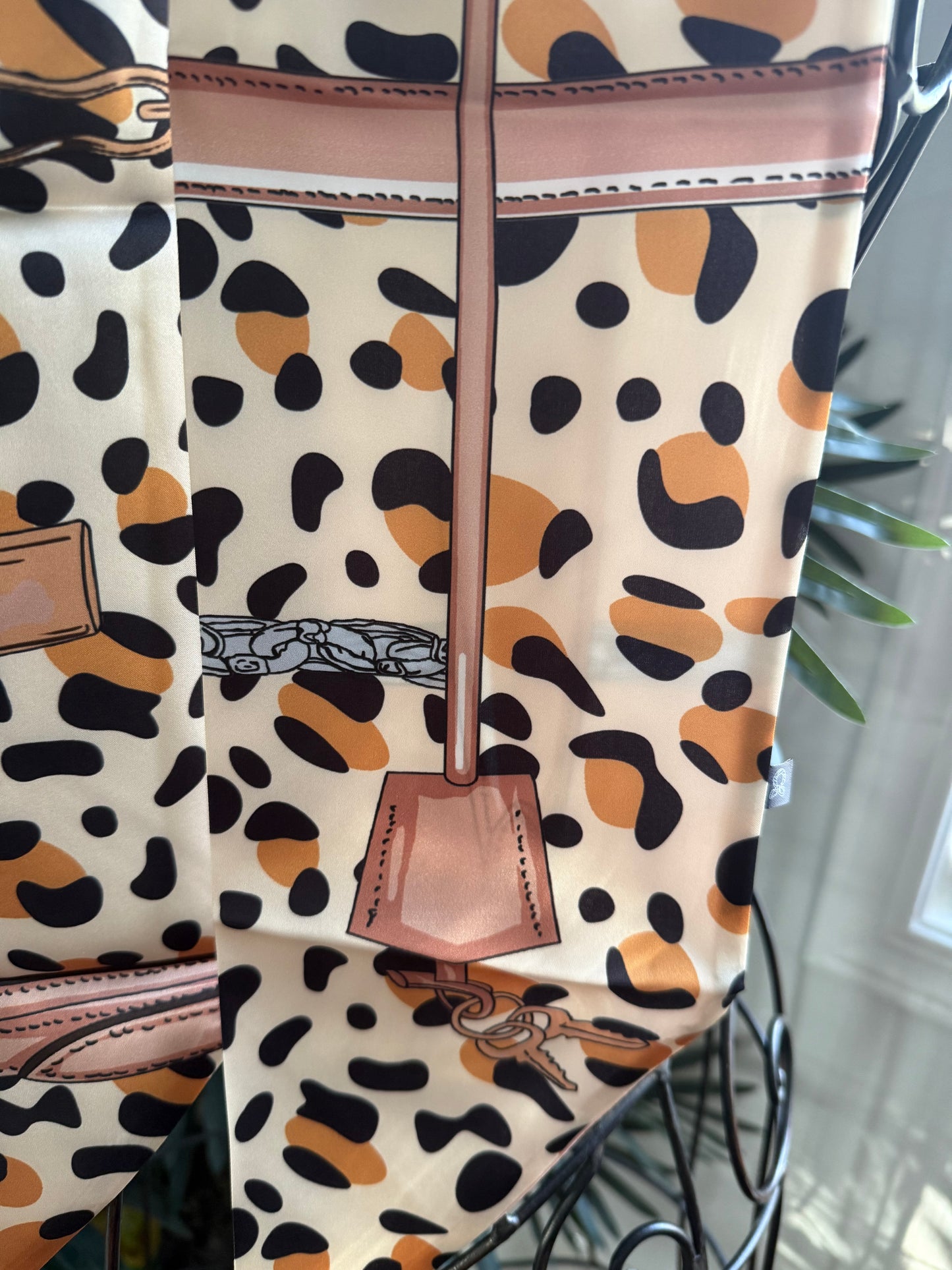 { WILD HEART } Bag Twilly