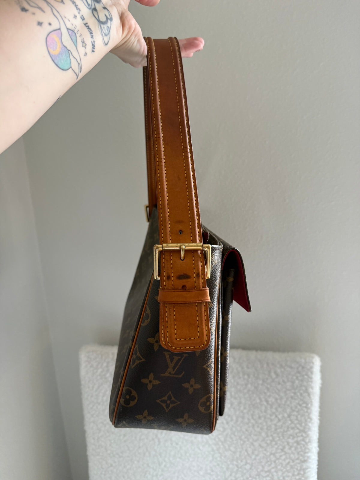 Authentic Preloved Louis Vuitton Viva Cite GM