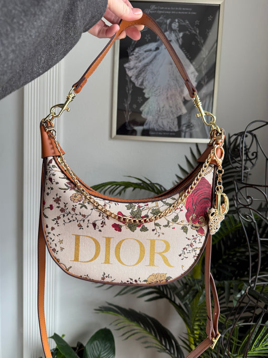 { LONDON } Handmade leather + DI OR vip tote Crescent Shoulder Bag