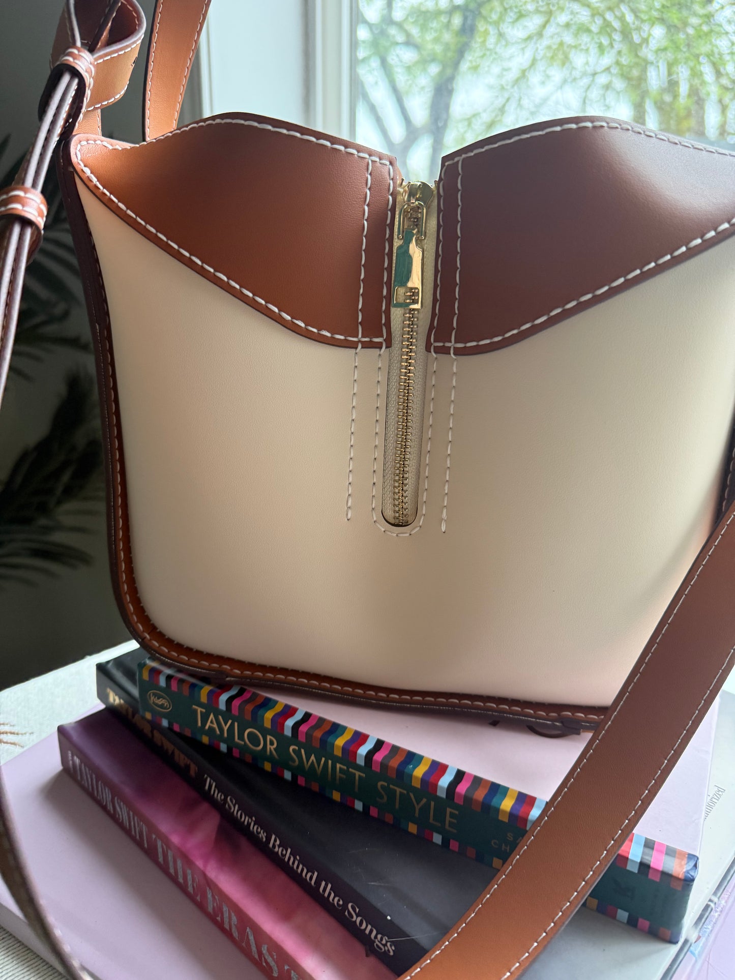 Handmade Leather Hammock Bag