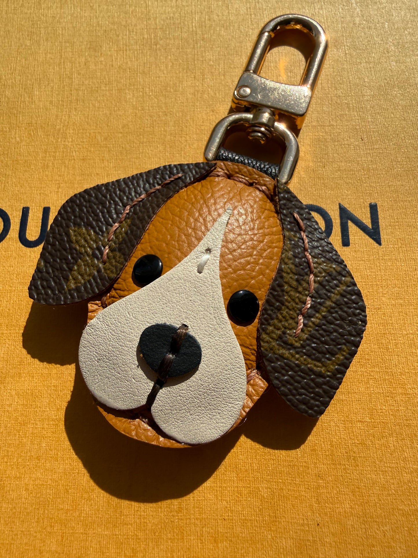 BETTY THE BEAGLE Bag Charm
