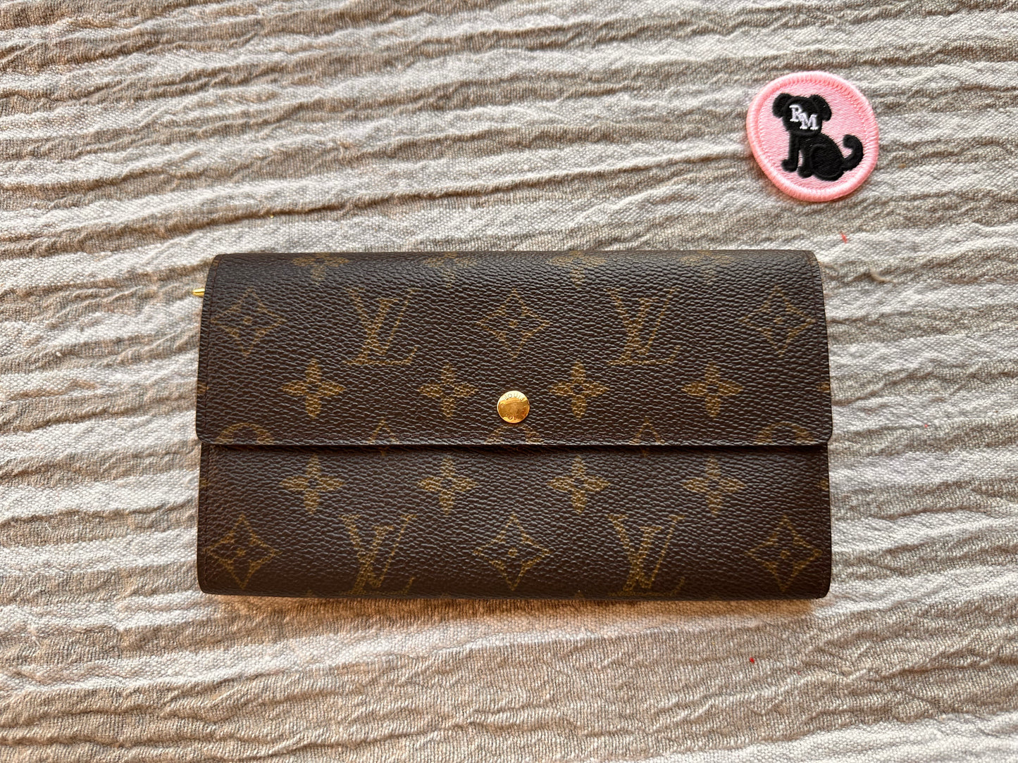 Authentic Vintage LV Mono Sarah Wallet