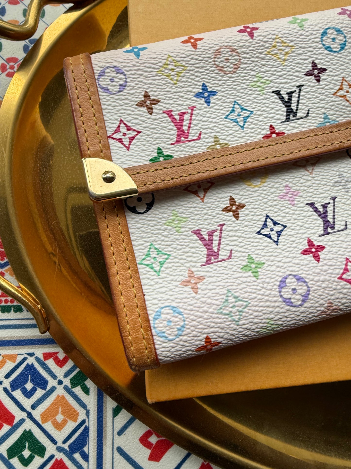 Authentic Preloved Vintage LV x Murakami White Multicolore International Wallet