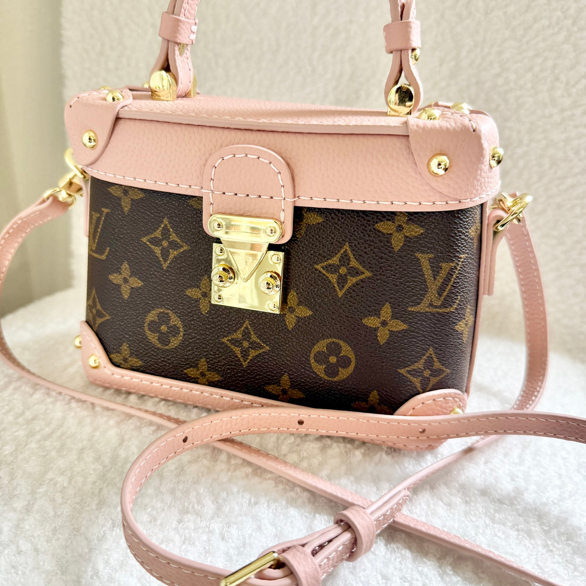 The IVY Lock Bag || Handmade Upcycled Pink Soft Trunk Luxury Handbag *Preorder