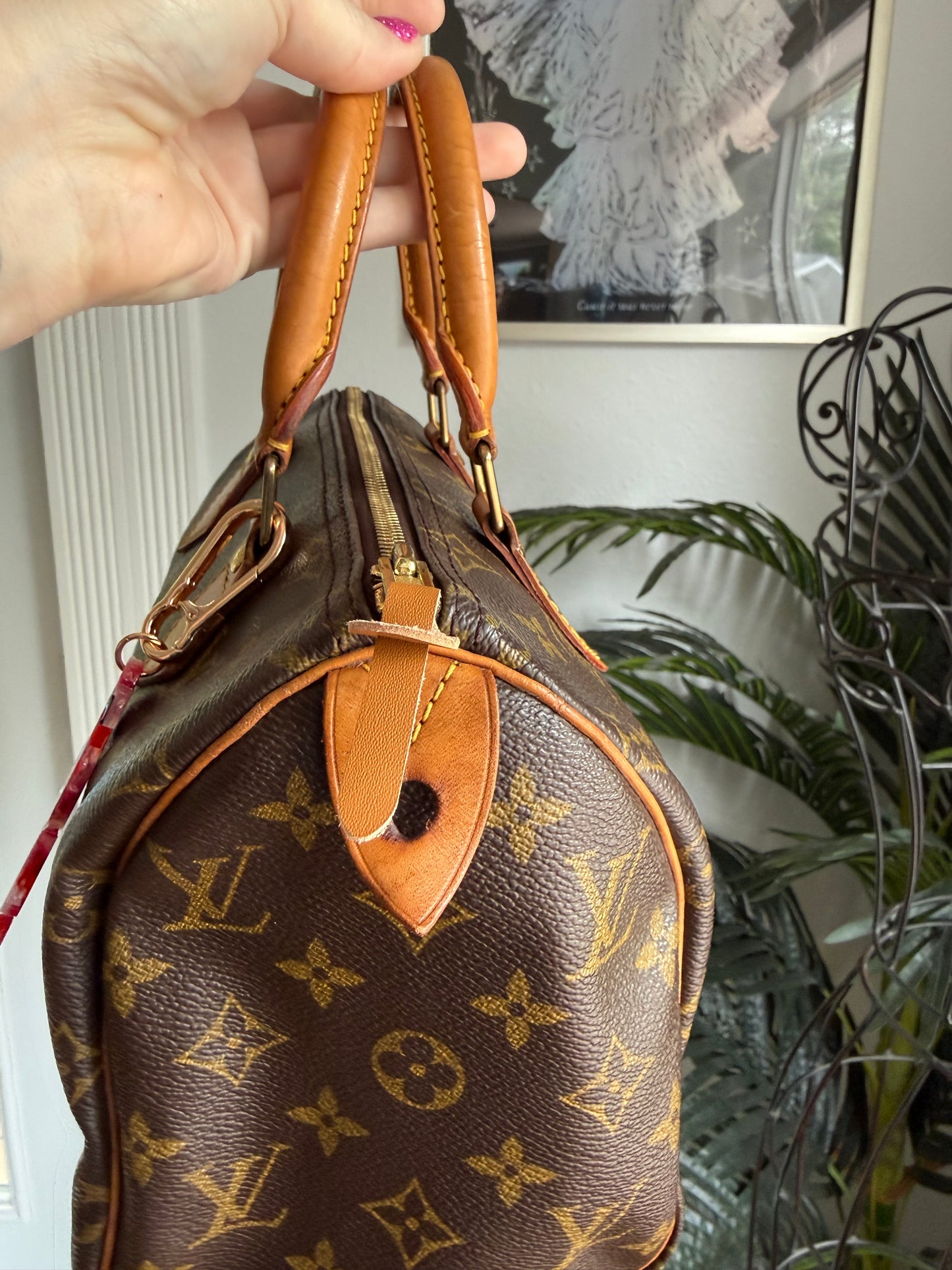 Authentic Preloved Vintage 1993 LV Speedy 25