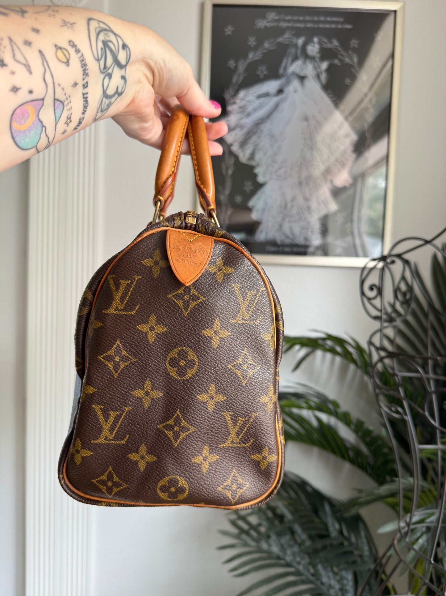 Authentic Preloved Vintage 1993 LV Speedy 25