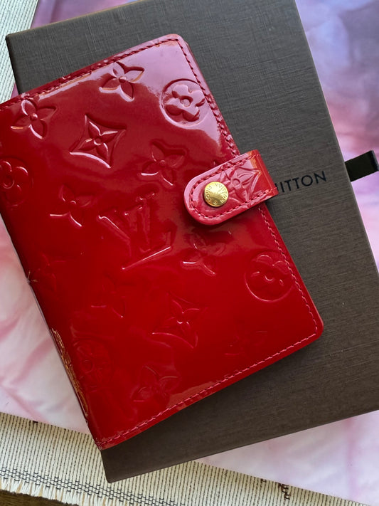 HAPPY, FREE, CONFUSED Authentic Preloved LV Agenda MM in Red Vernis