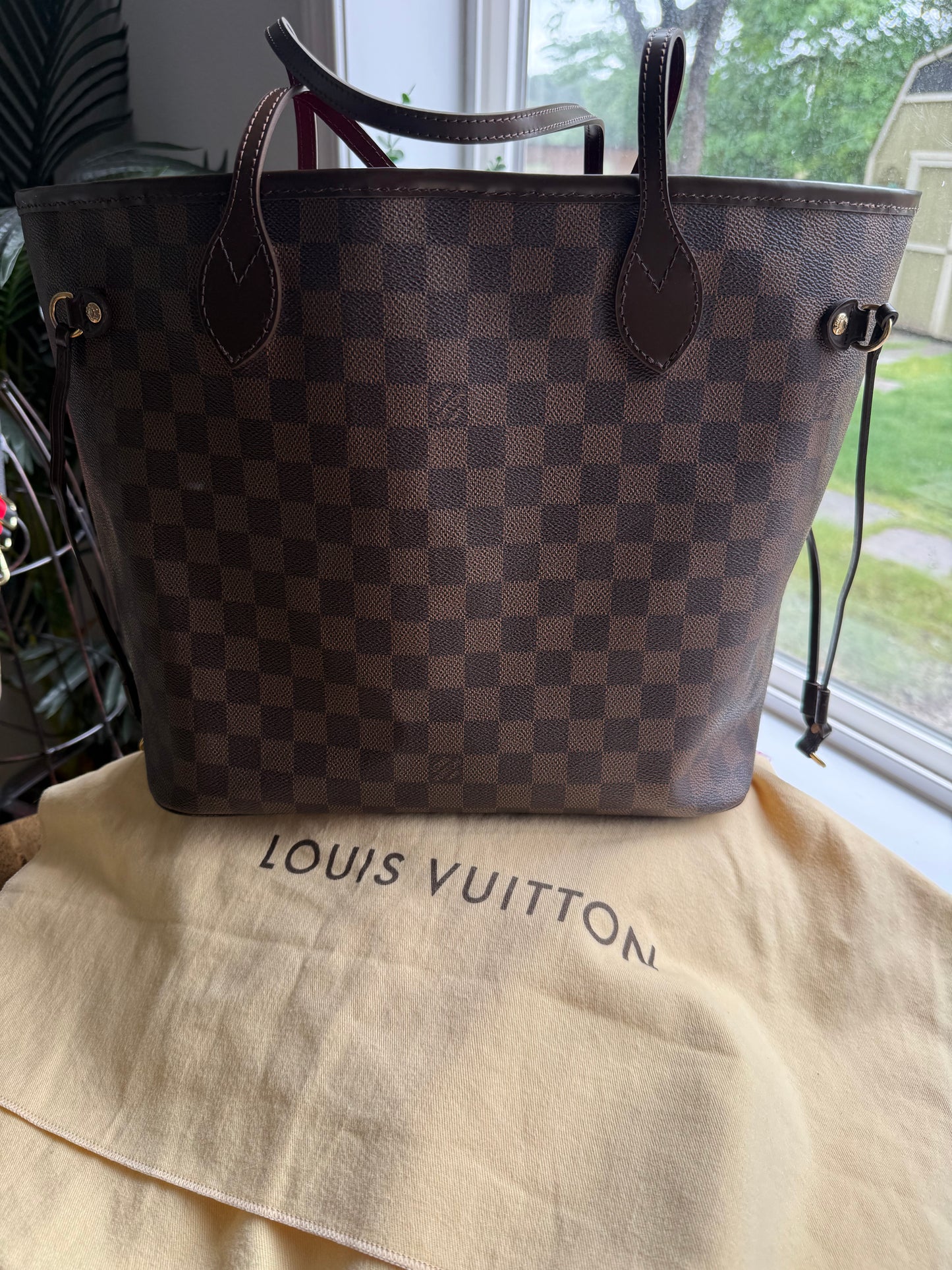 Preloved Authentic Restored LV DE Neverfull MM
