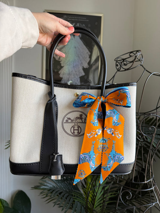 { GARDEN GATE } Handmade Upcycled H Duster Tote with Black Key Clochette