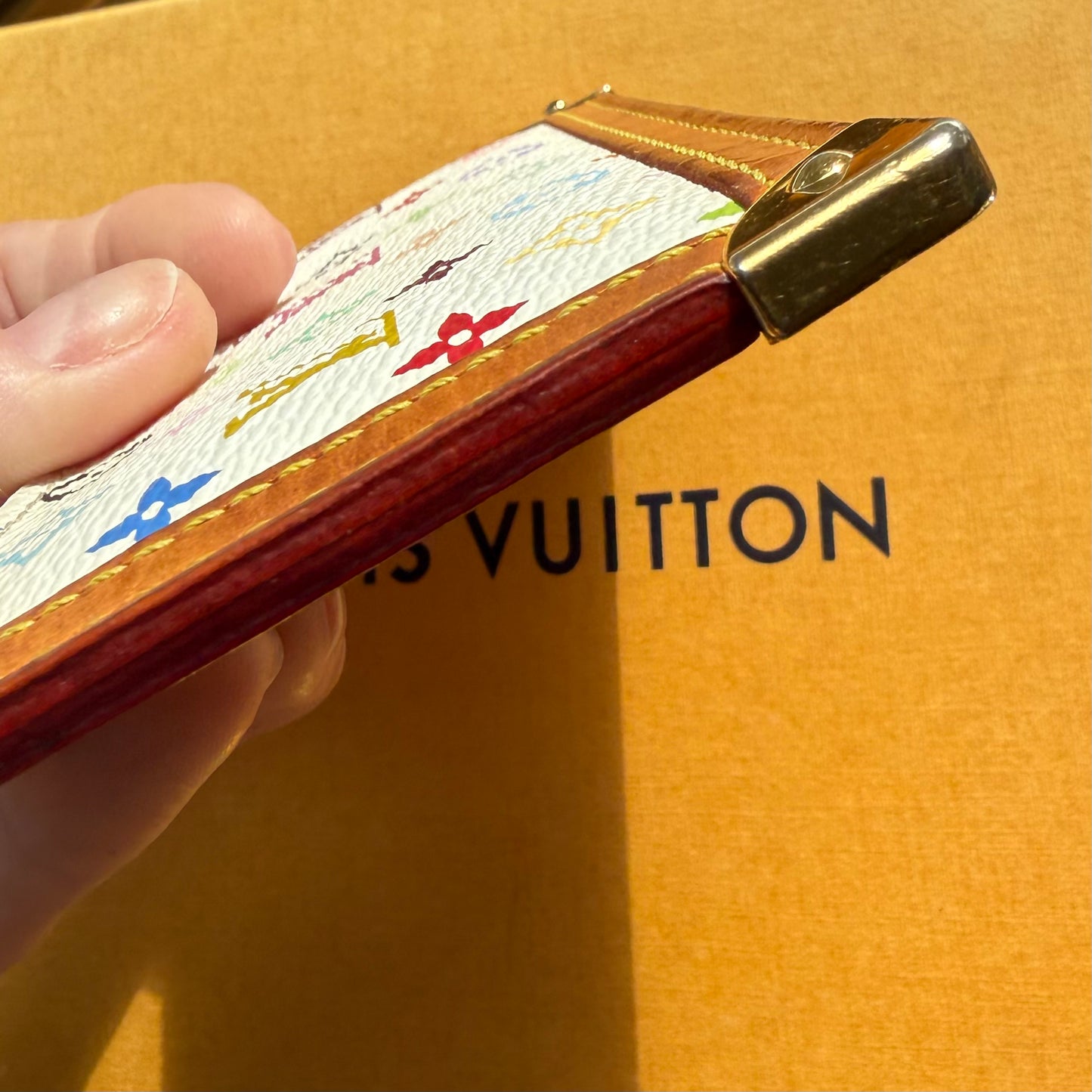 Authentic Preloved Vintage LV x Murakami White Multicolore Key Cles