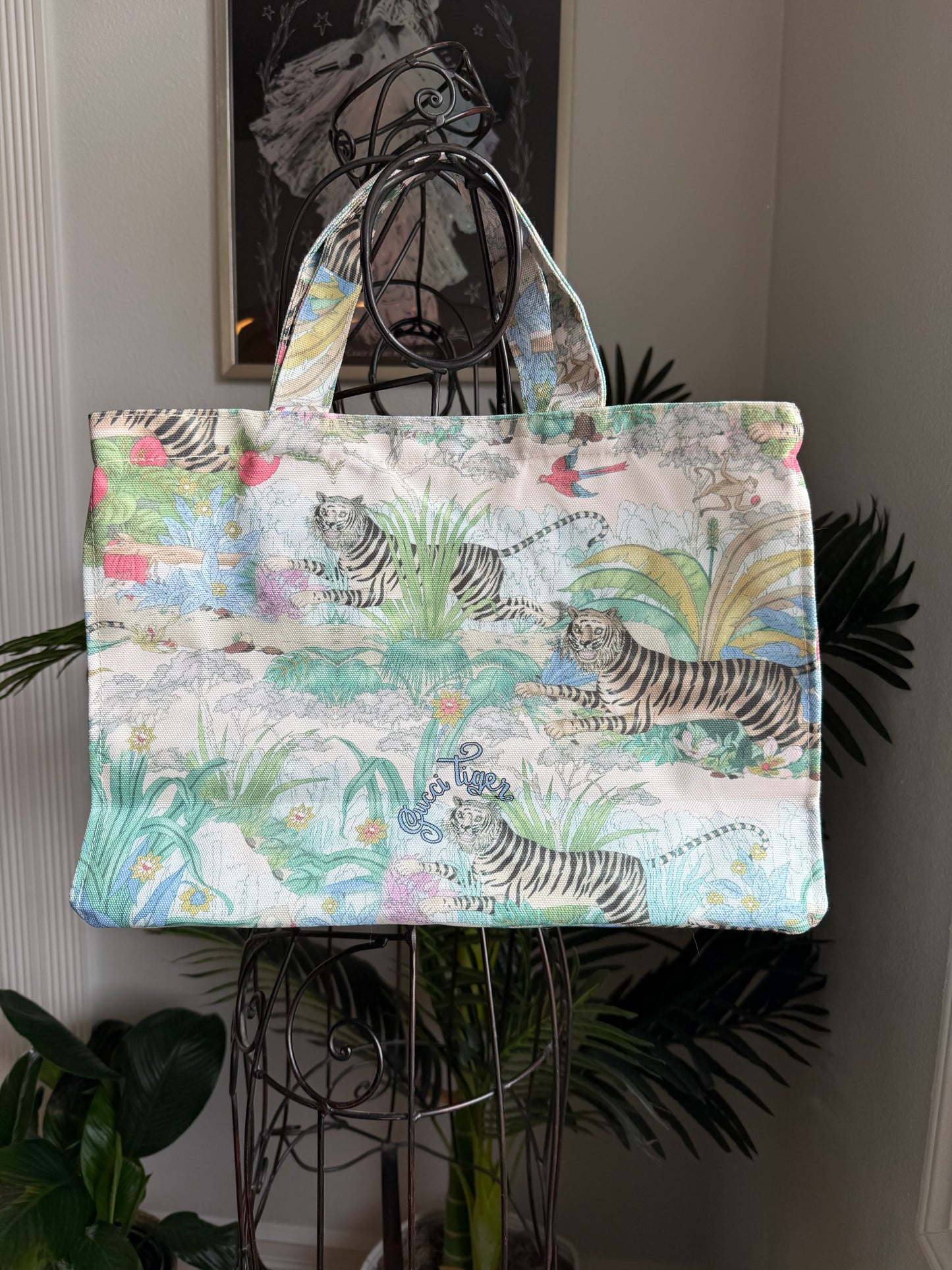 Authentic Preloved GG Beauty Tiger Tote