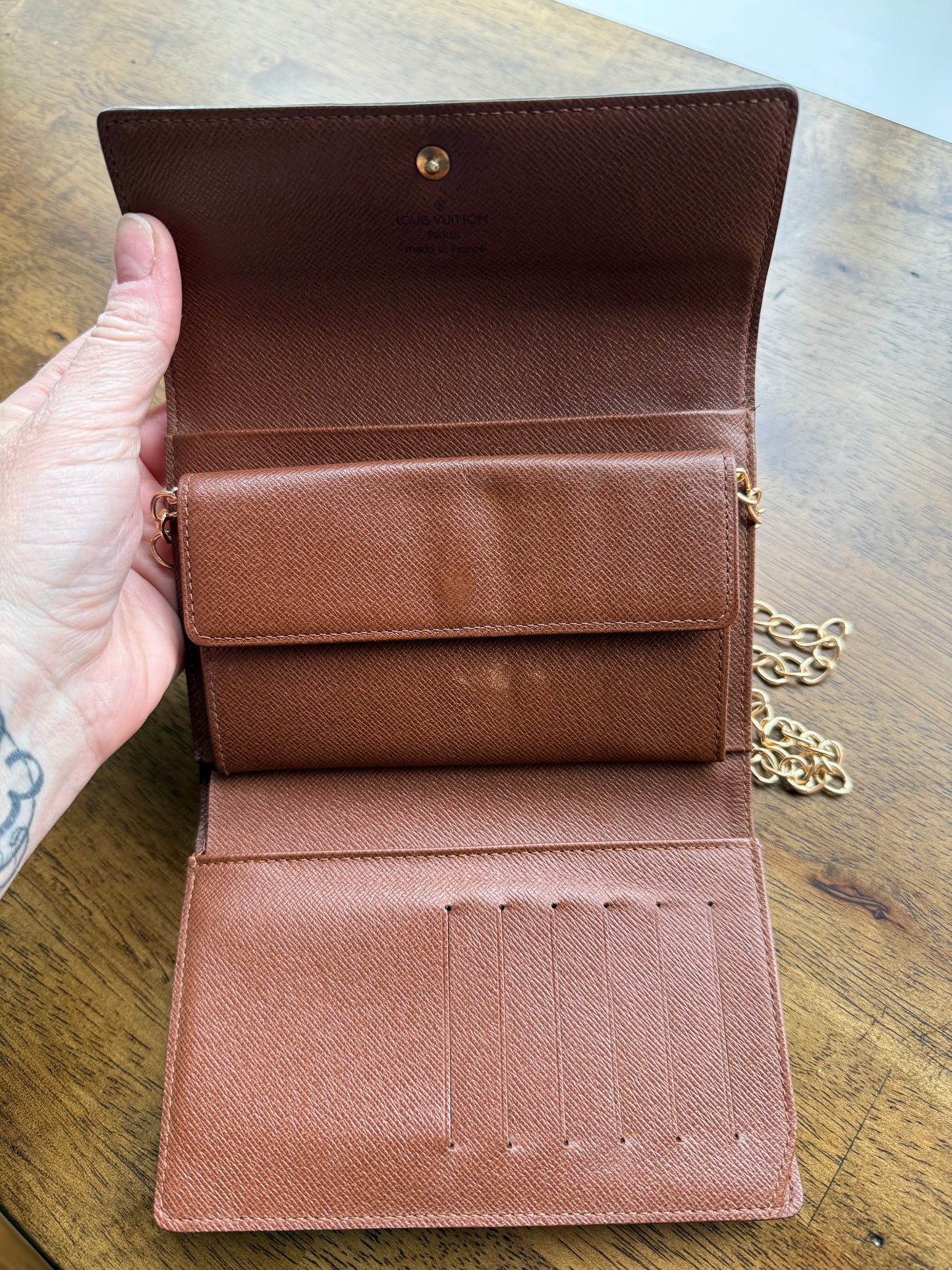 Authentic Preloved 2002 LV Porte Tresor Trifold Wallet on Chain