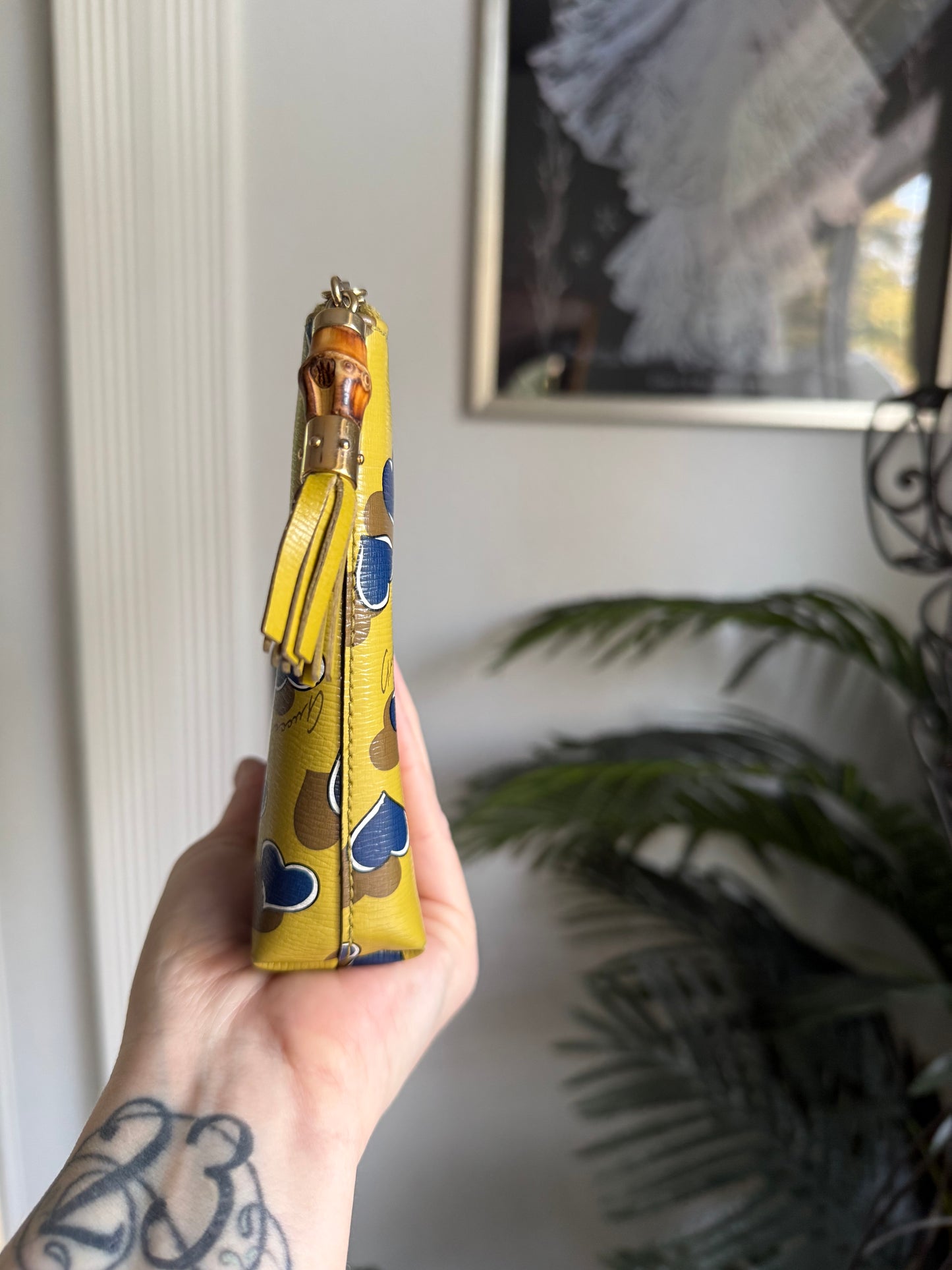 Authentic Preloved Gucci SHANGHAI HEARTBEAT Clutch