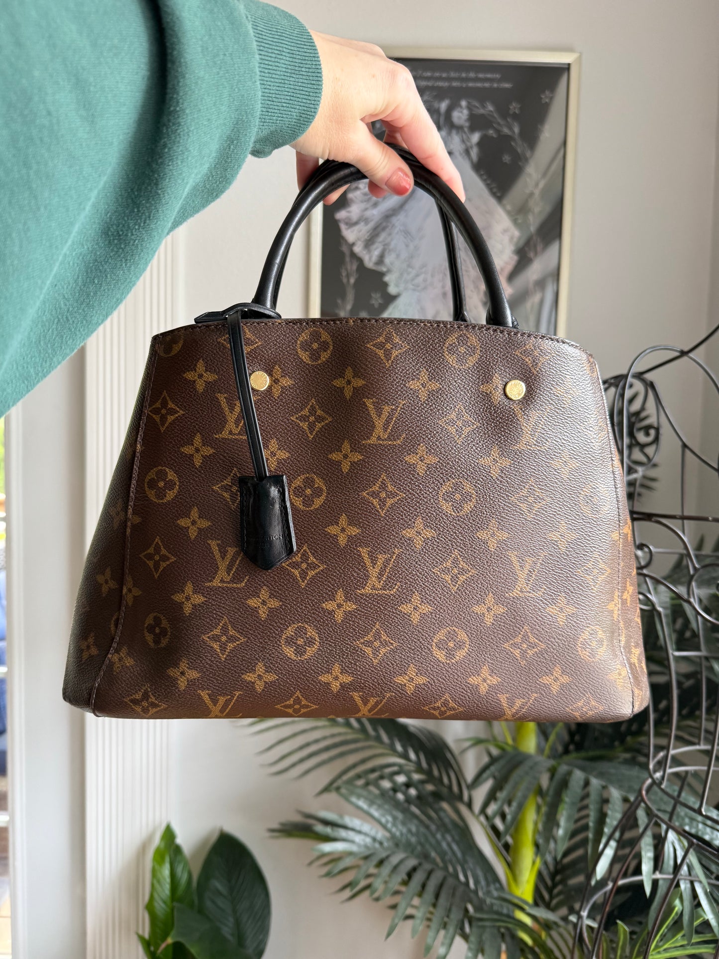 Preloved Restored Authentic LV Montaigne MM Two Way Bag