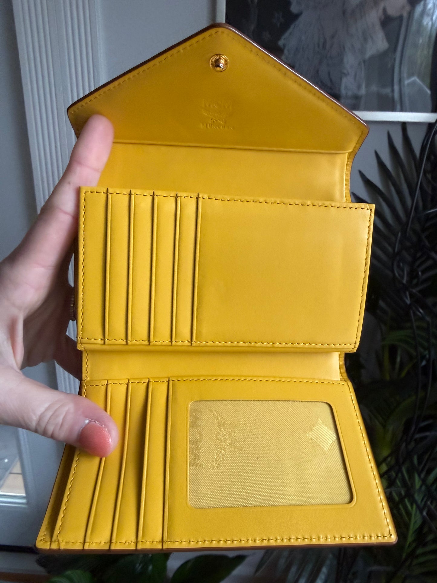 Authentic Preloved Classic Quiet Luxury Coastal Grandma MCM Yellow Leather Short Wallet