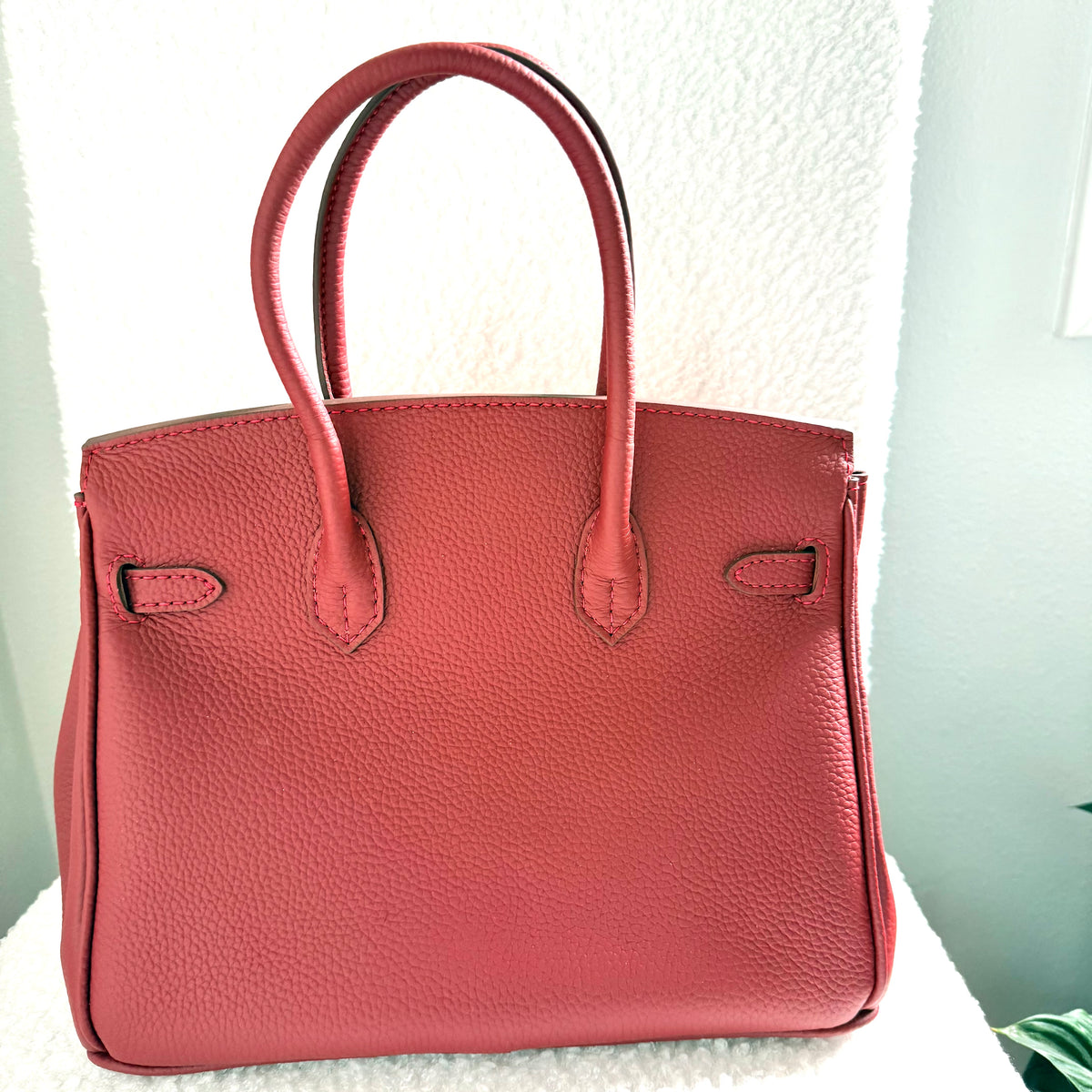 The SWIRKIN 30 || Handmade Handbag in Wine Country Maroon