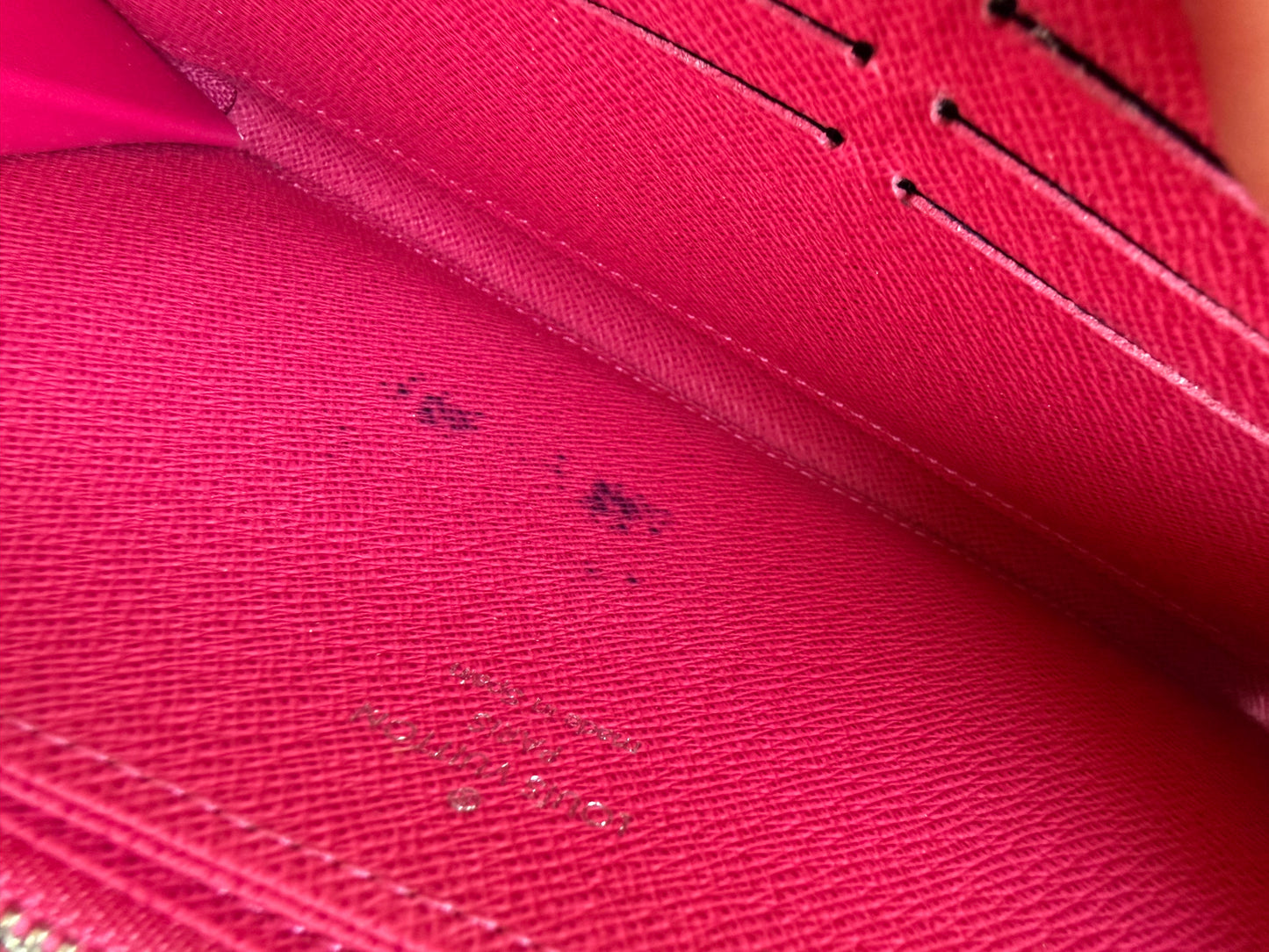GARDEN GATE || Authentic Preloved Handpainted LV Long Zippy Wallet in Bright Pink Epi Leather