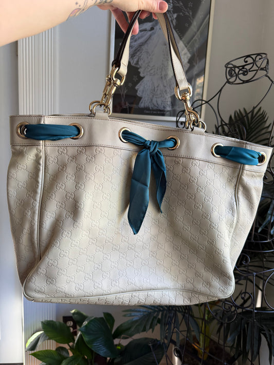 Authentic Preloved Gucci Postiano Tote in Ivory Leather