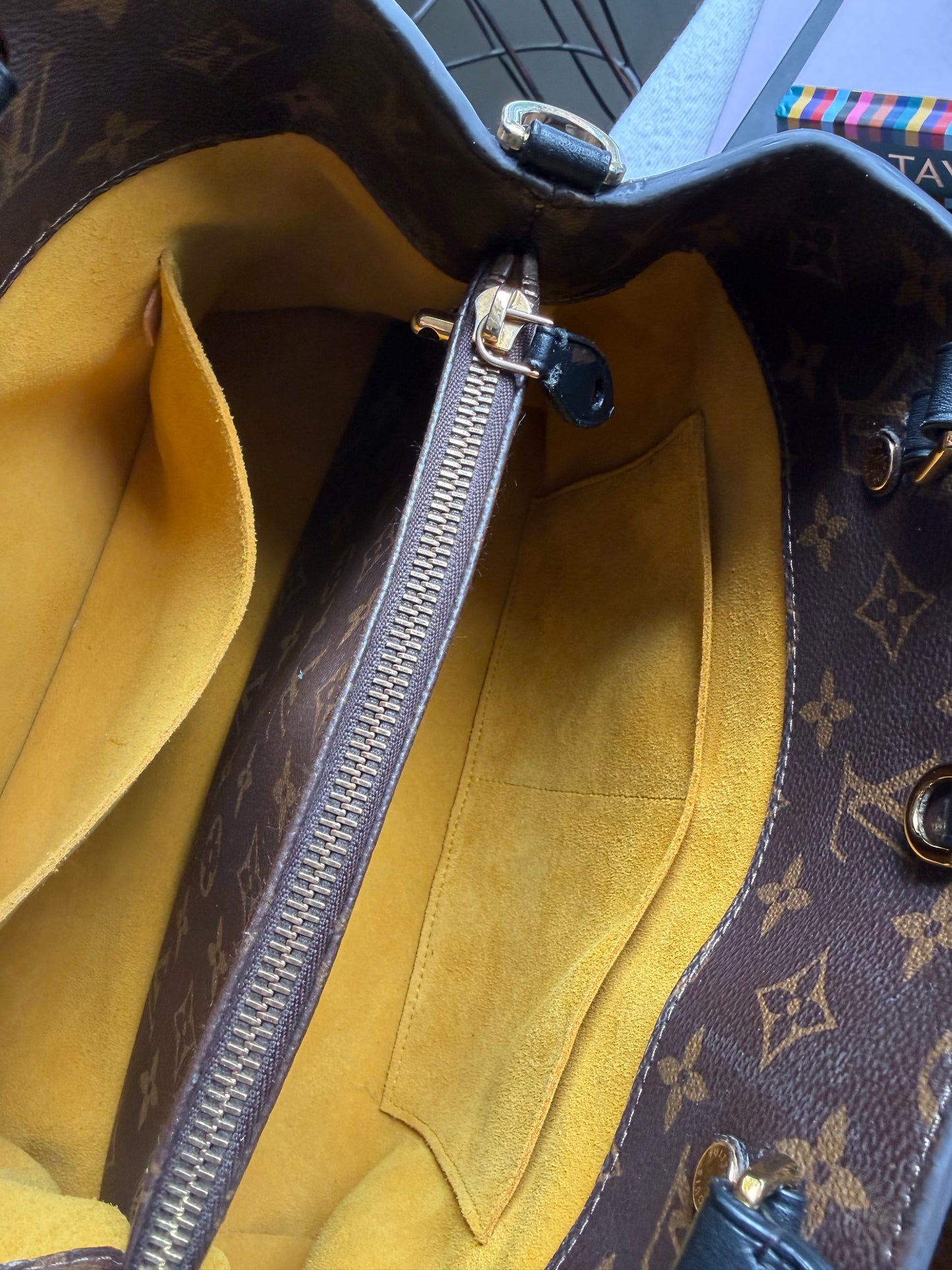 Preloved Restored Authentic LV Montaigne MM Two Way Bag