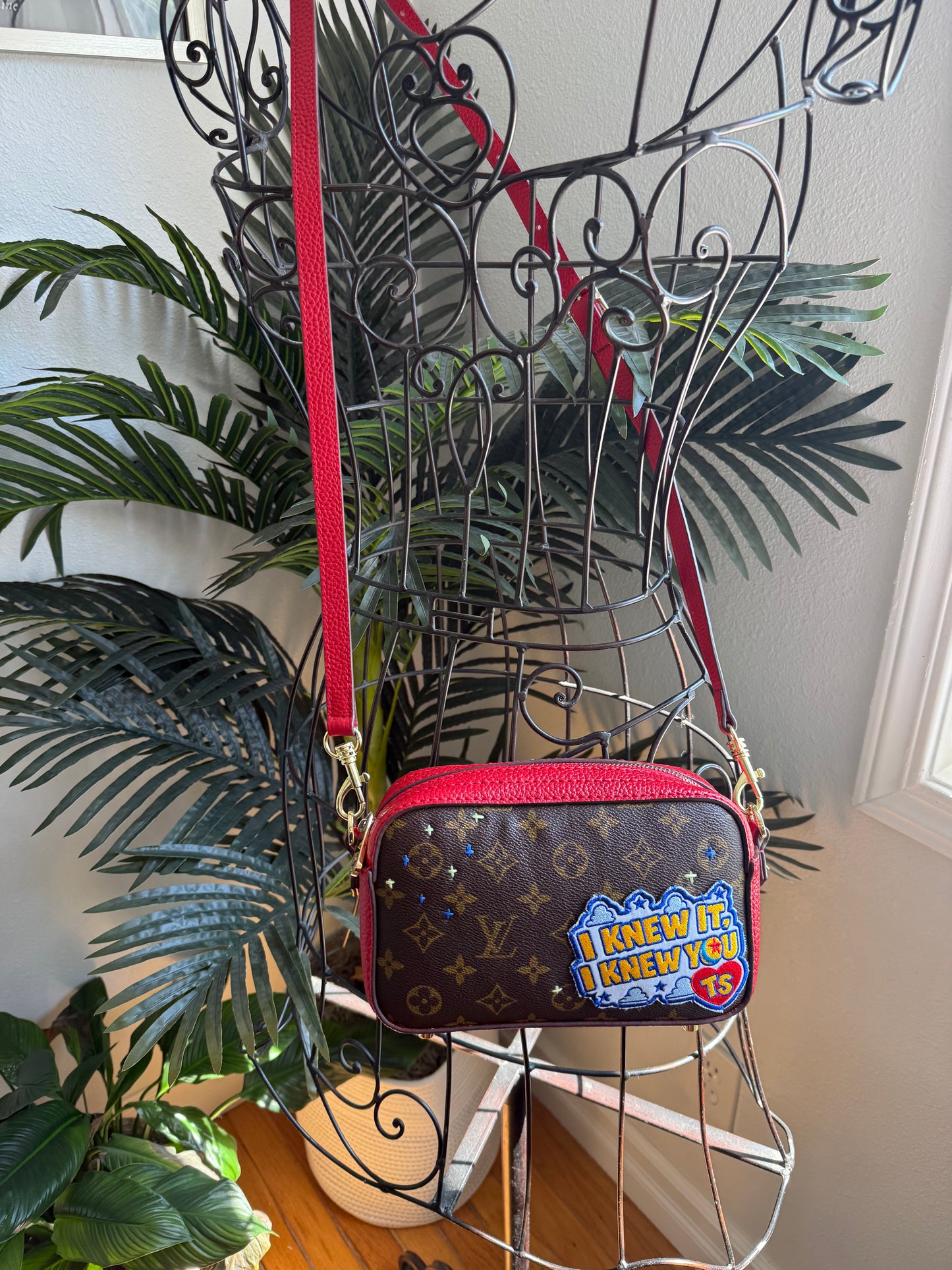The AMERICANA Crossbody Bag - JESSIE’S VERSION