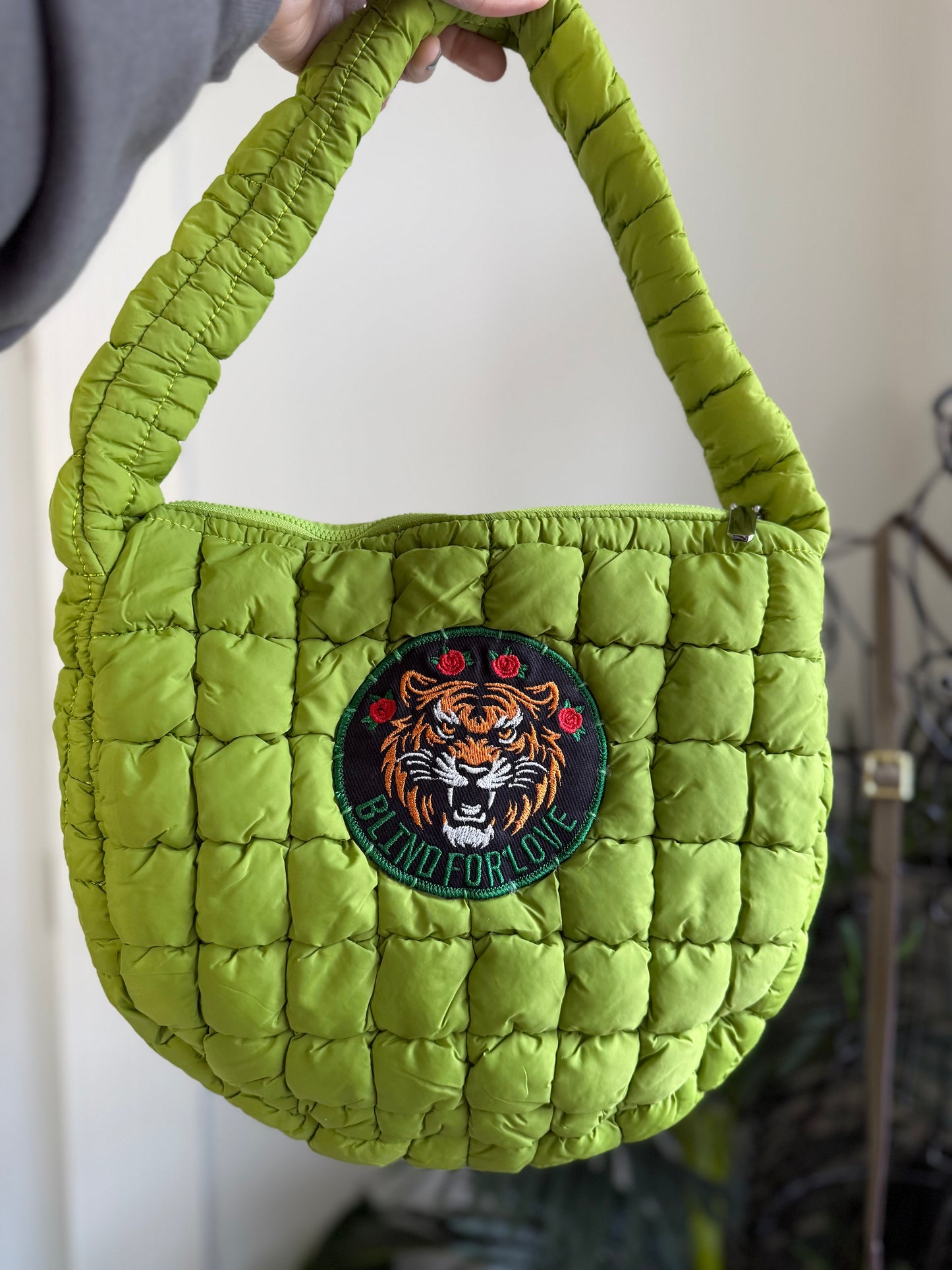 BLIND FOR LOVE Green Puffer Bag