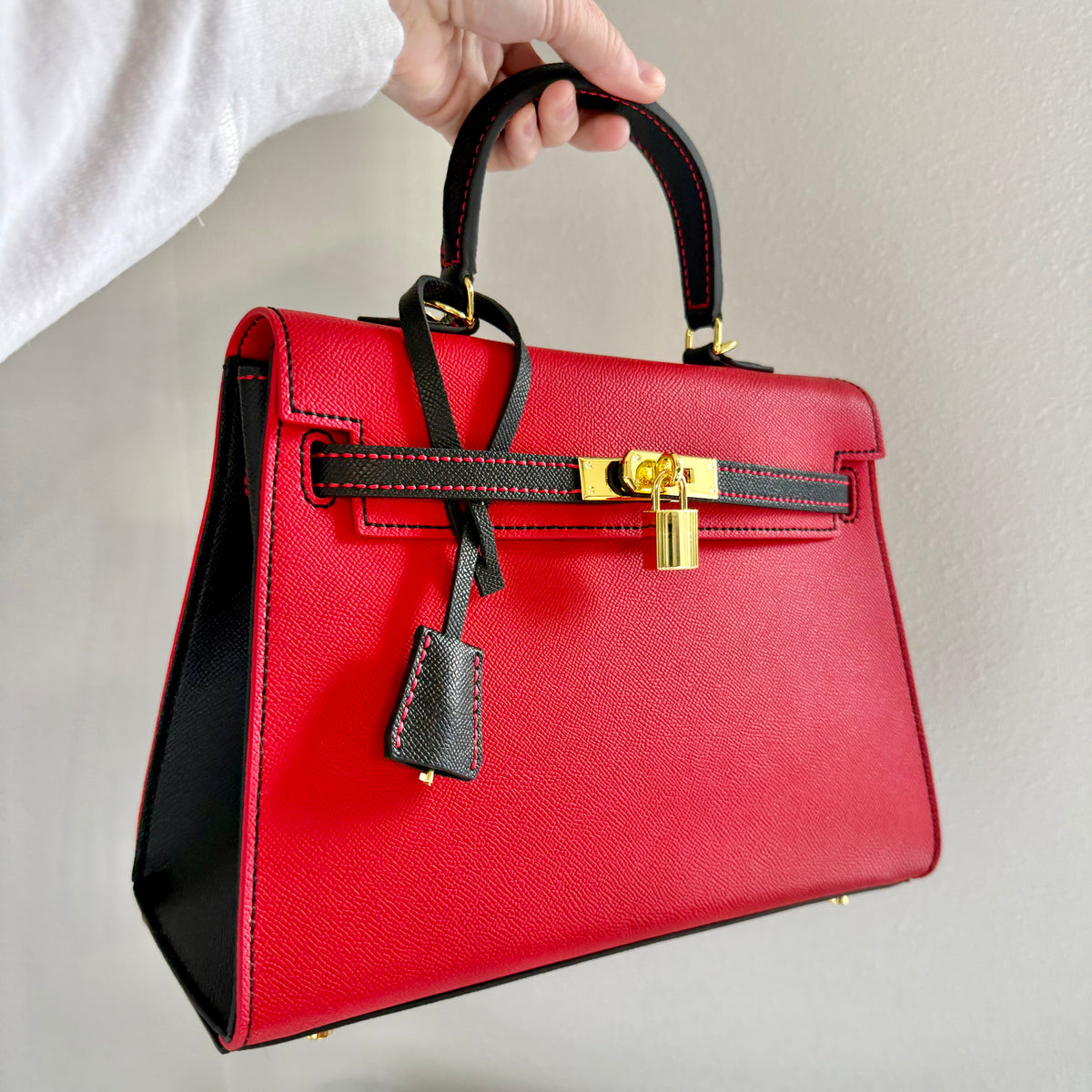 SWELLY 25 || Handcrafted Duo-Tone Luxury Leather Handbag
