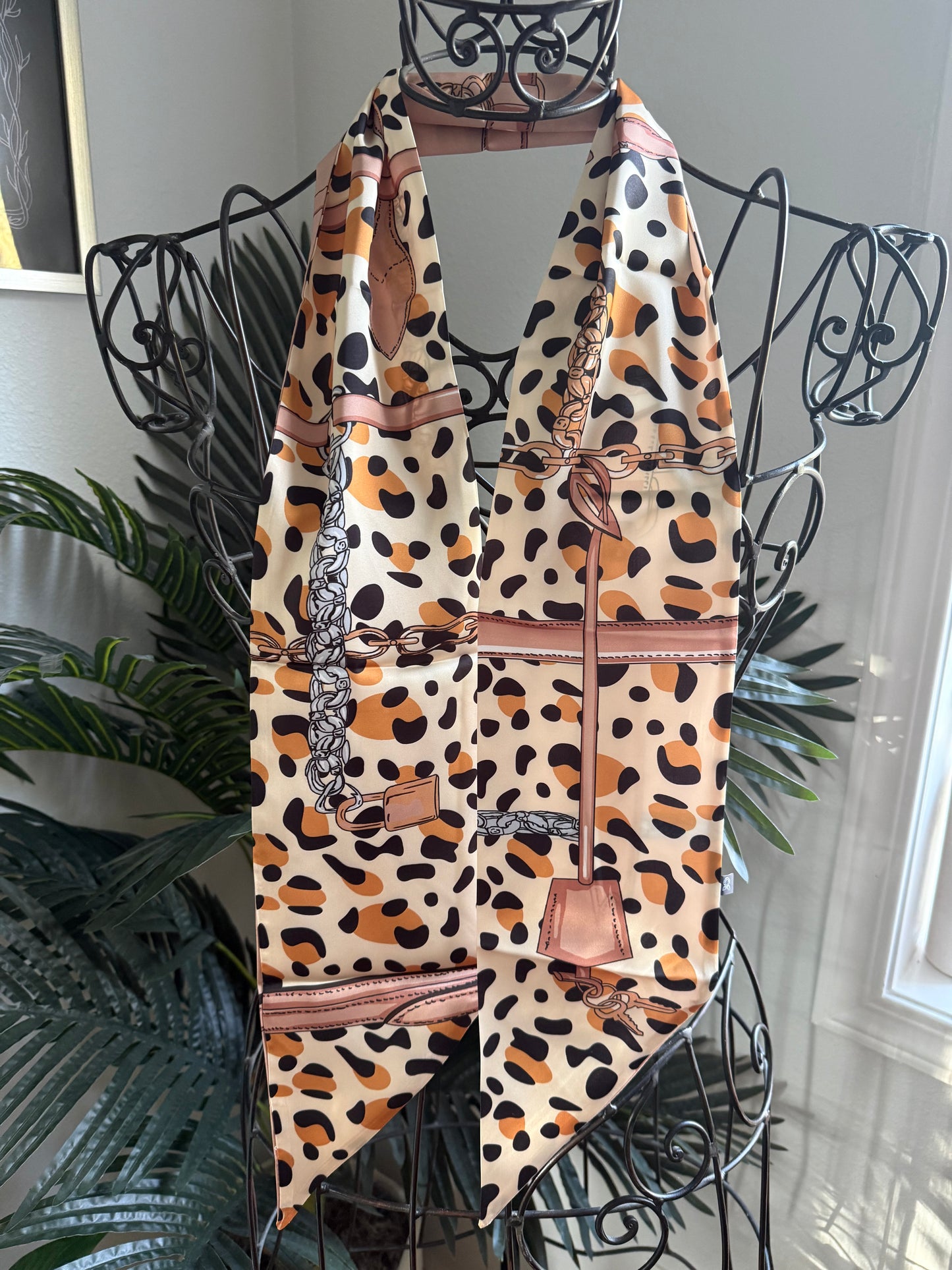 { WILD HEART } Bag Twilly