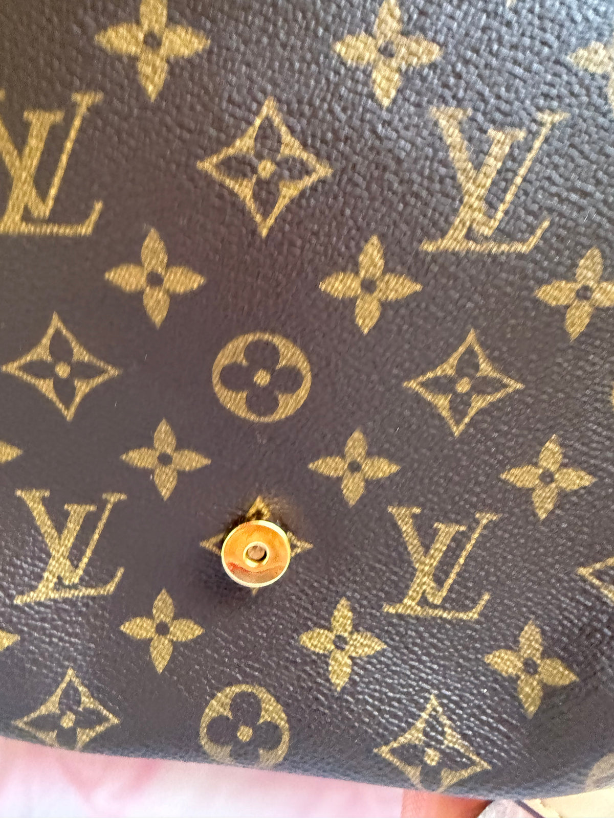 SOLD * Authentic Preloved Vintage 1999 LV Musette Salsa
