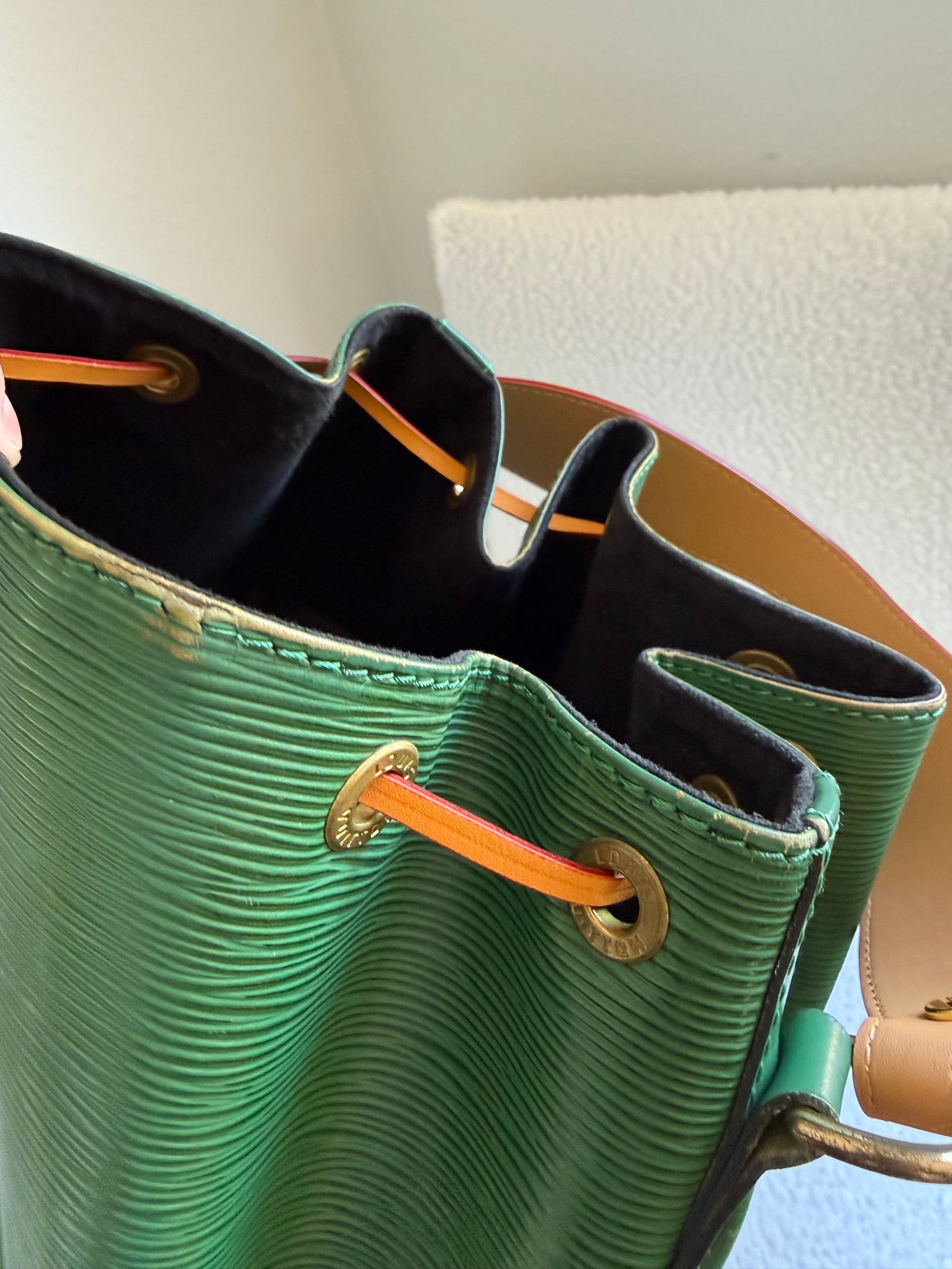 Authentic Preloved Vintage LV Petit Noe in Green Epi Leather