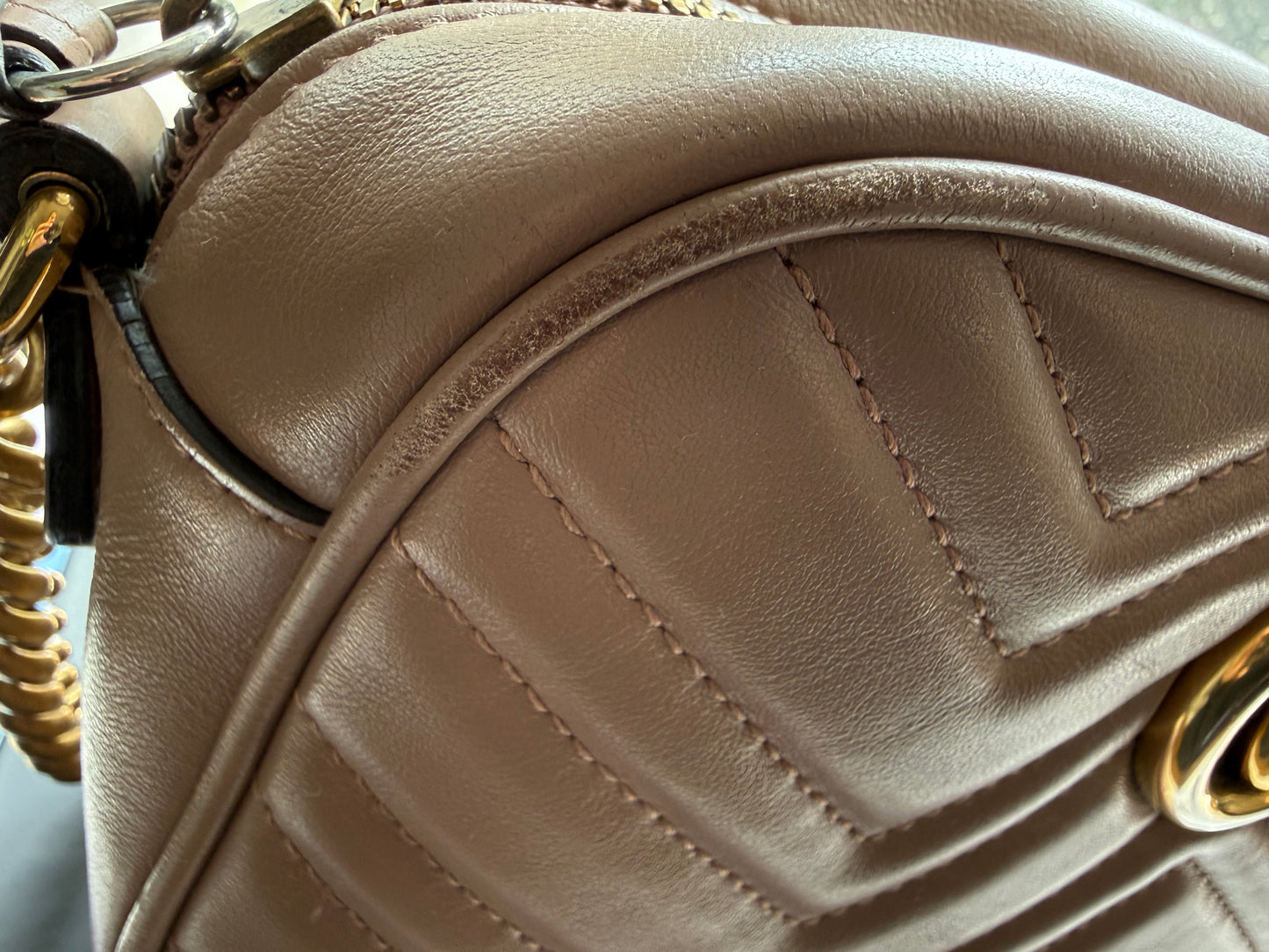 Authentic Preloved Calfskin Classic Matelasse Small GG Marmont Chain Shoulder Bag in Porcelain Rose
