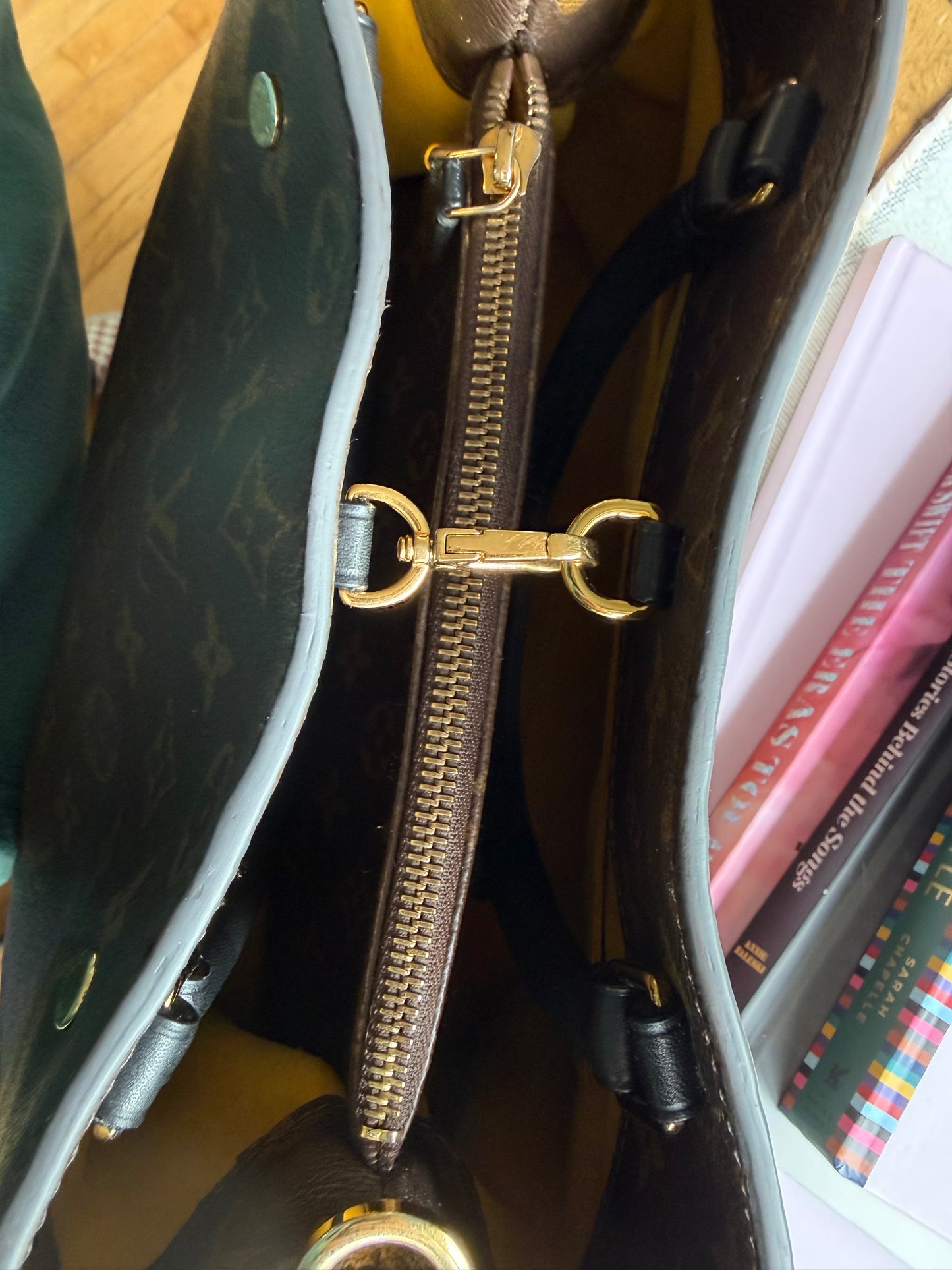 Preloved Restored Authentic LV Montaigne MM Two Way Bag
