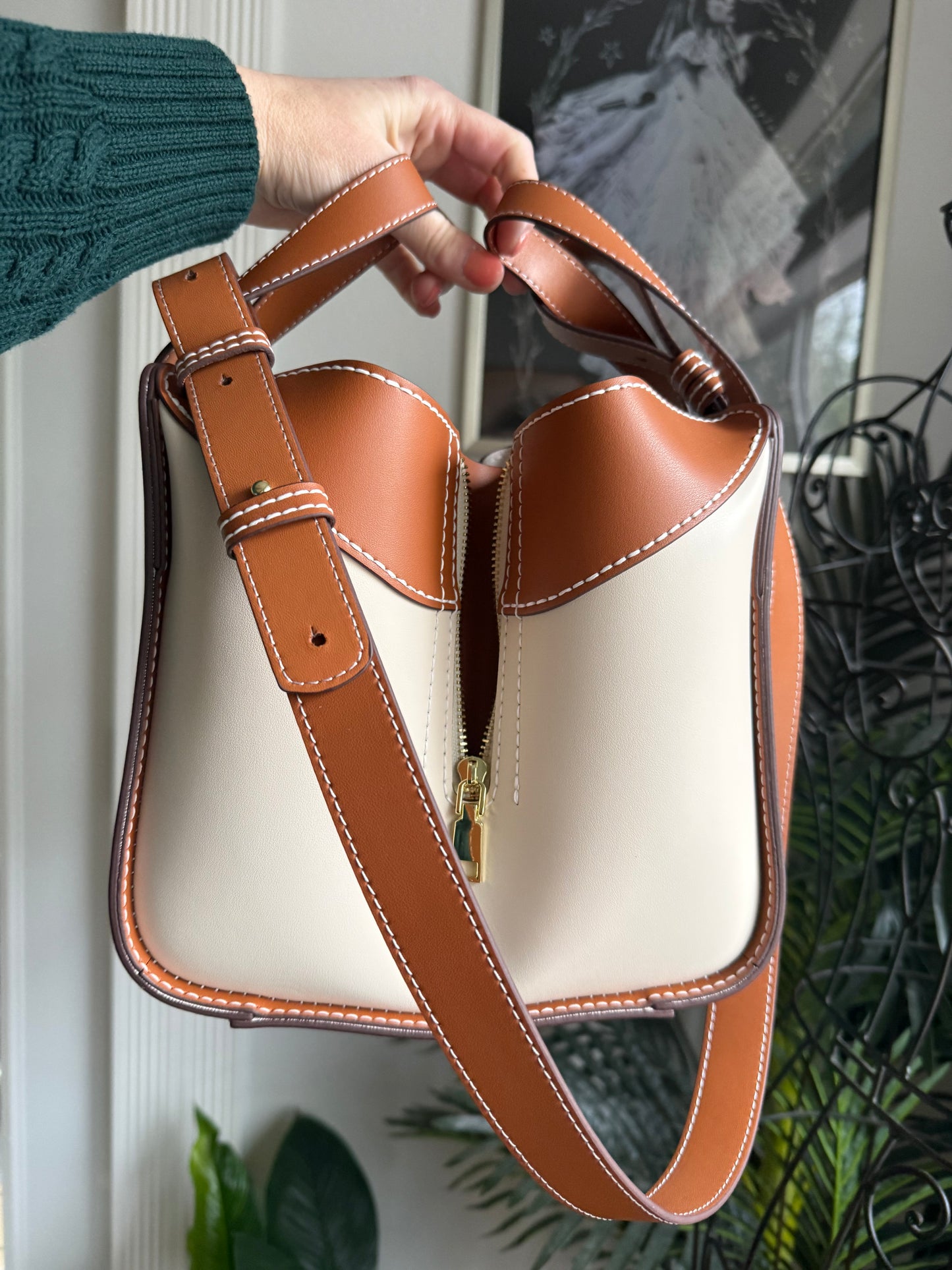 Handmade Leather Hammock Bag