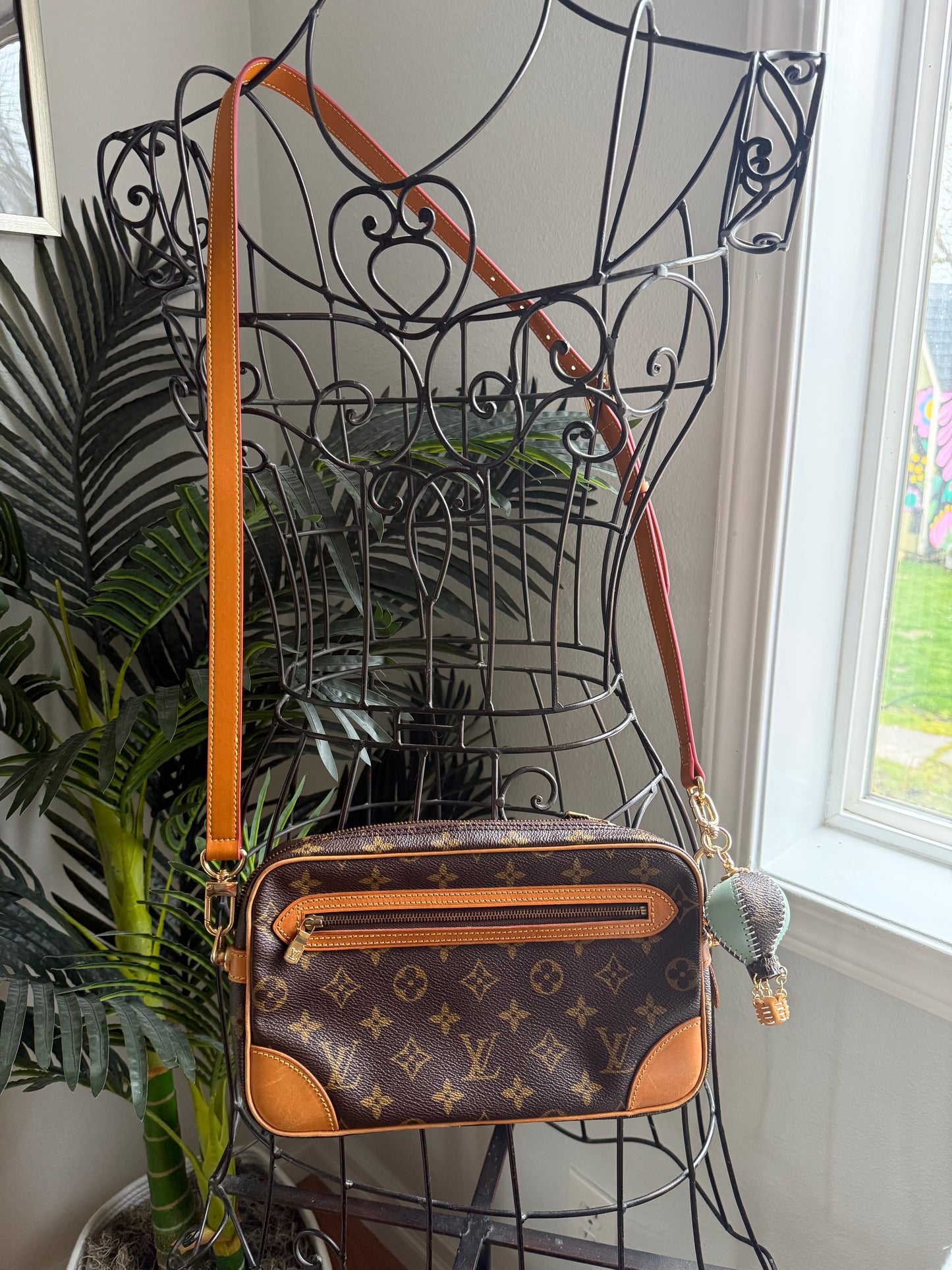 Authentic Preloved Vintage LV Marly GM Mono Crossbody