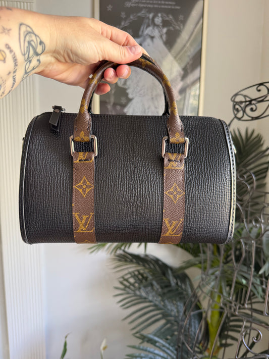 The LONDON Handbag *Imperfect*