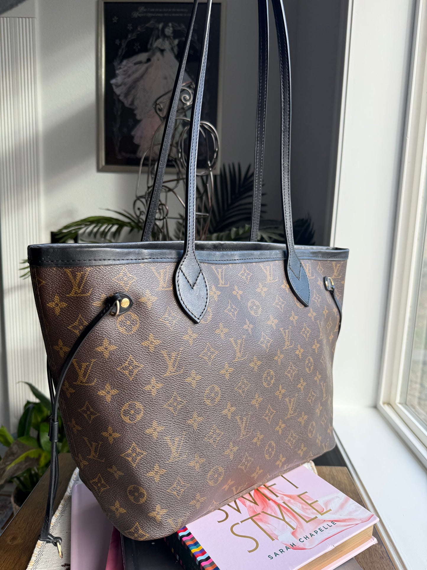 Preloved Authentic LV Monogram Neverfull MM - Black Leather