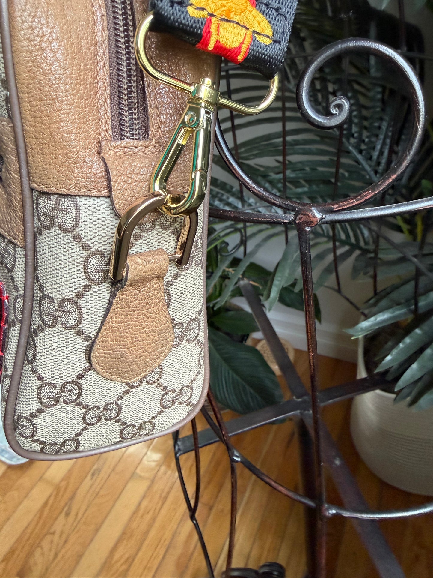 { Scandal } Authentic Preloved Reimagined GG Crossbody