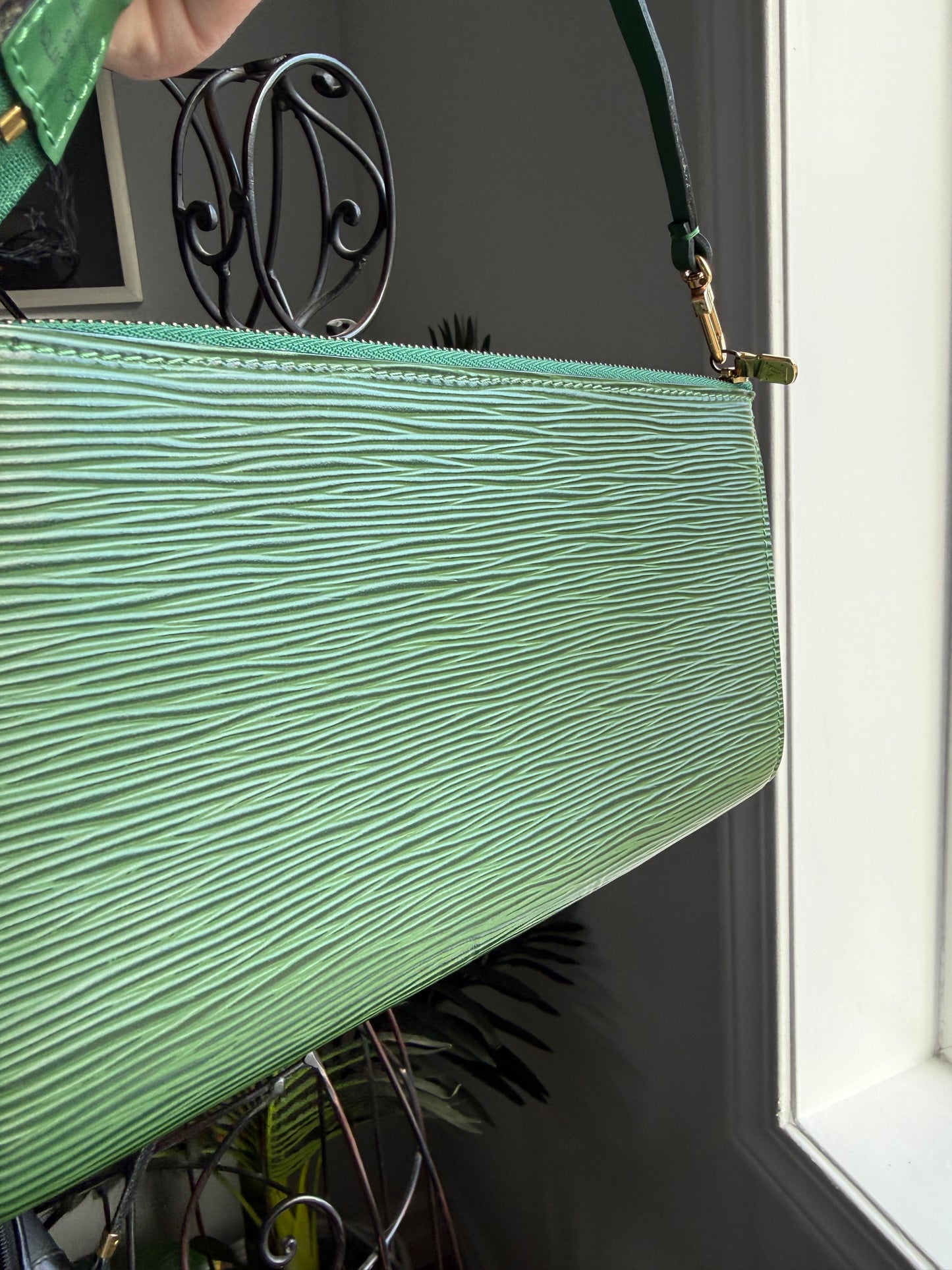 Preloved Authentic LV Pochette in green epi leather