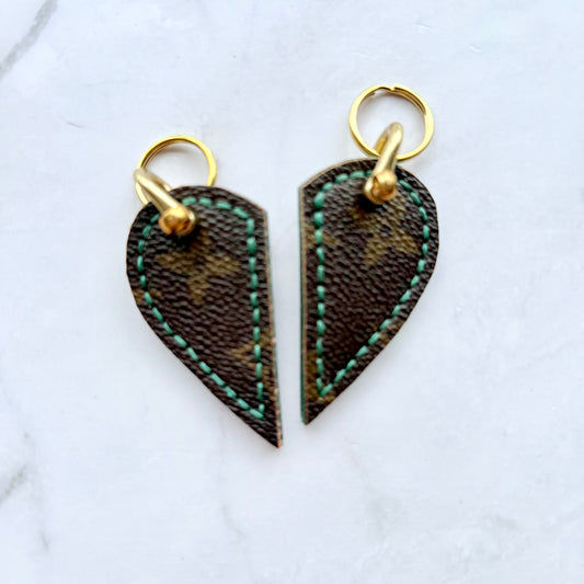 DORTHEA Leather & Mono Bag Charm in Green